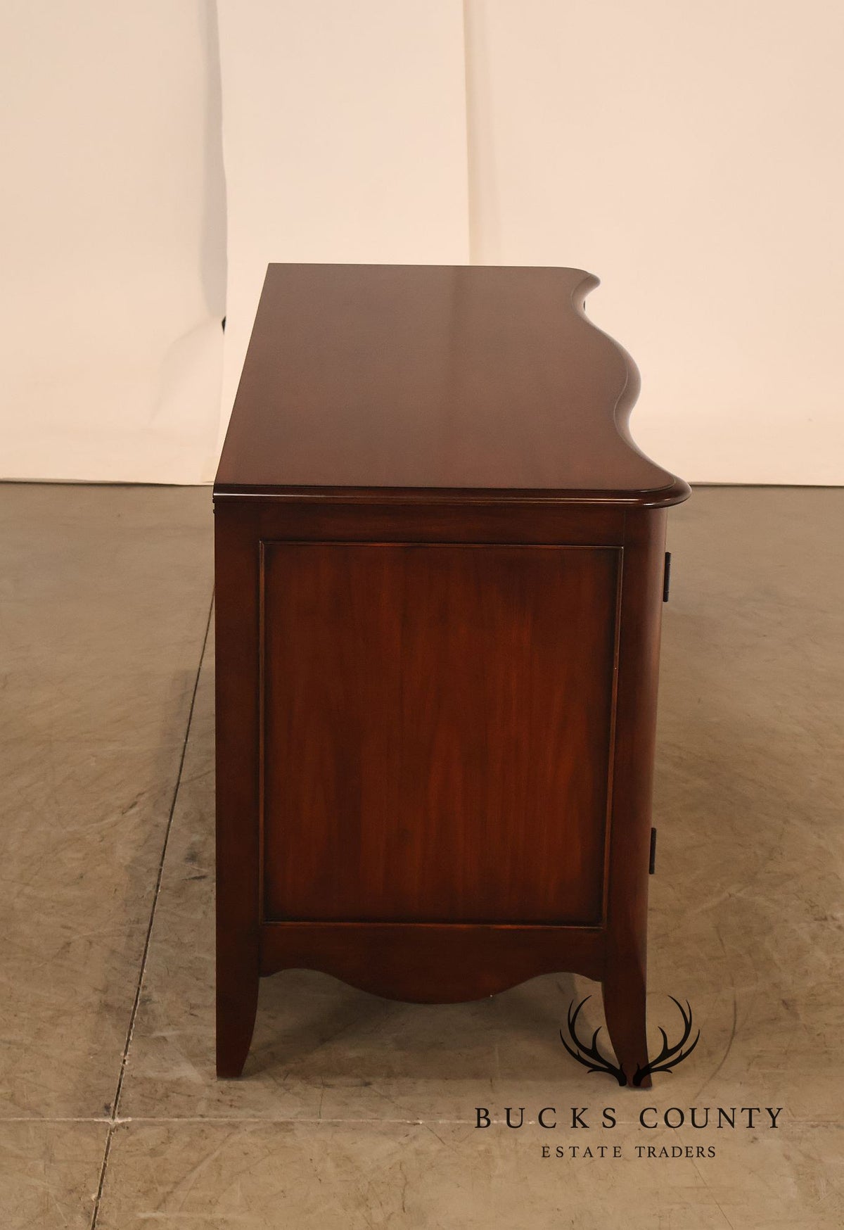 Lexington For Liz Claiborne Home Serpentine Four Door Sideboard