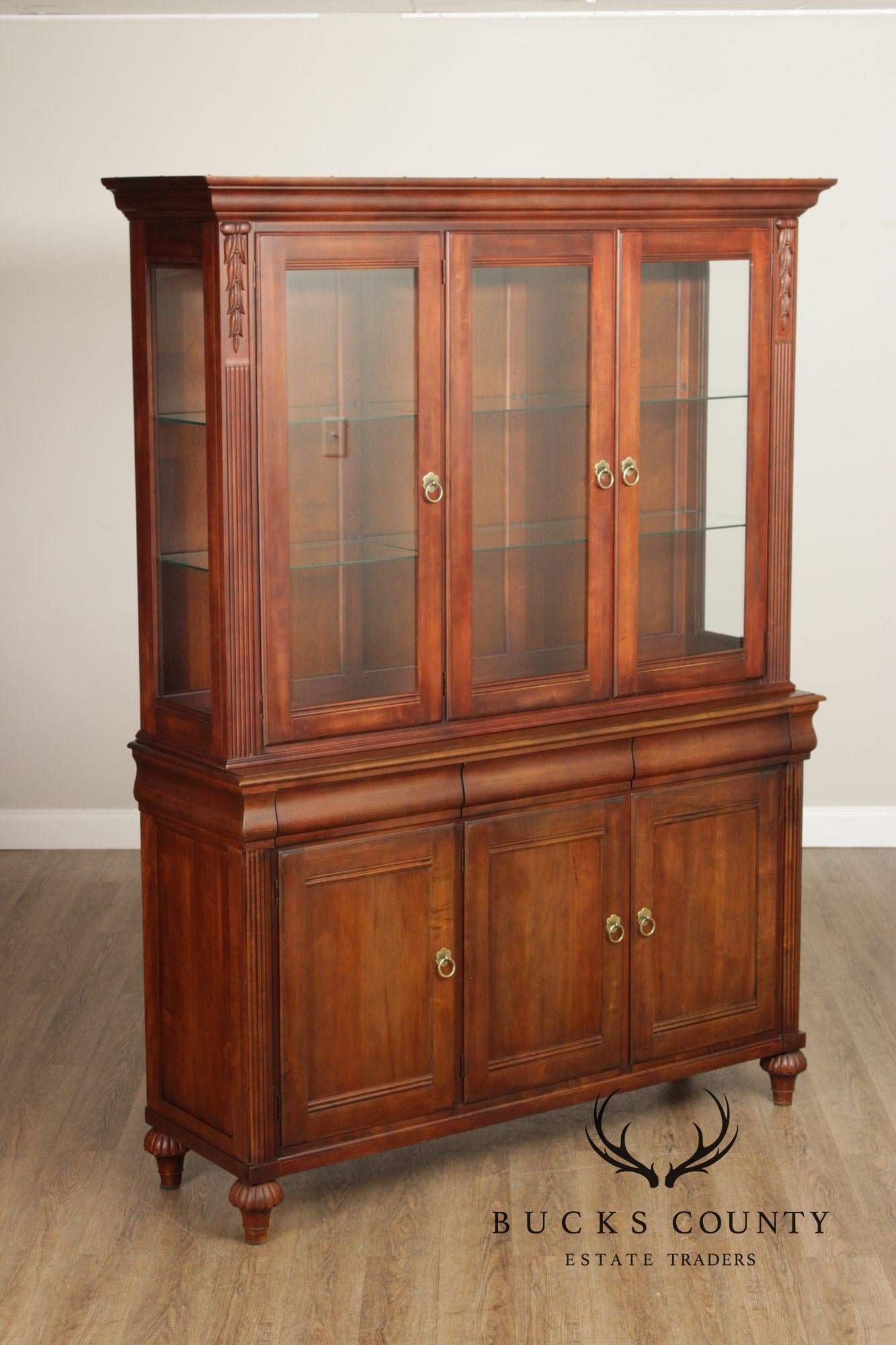 Ethan Allen British Classics Collection China Cabinet