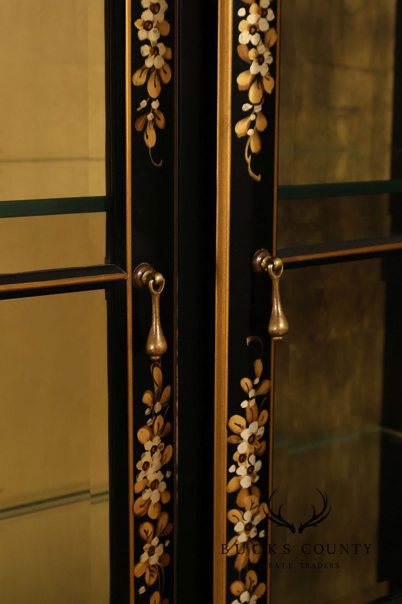 Union National Chinoiserie Hand Painted China Display Cabinet