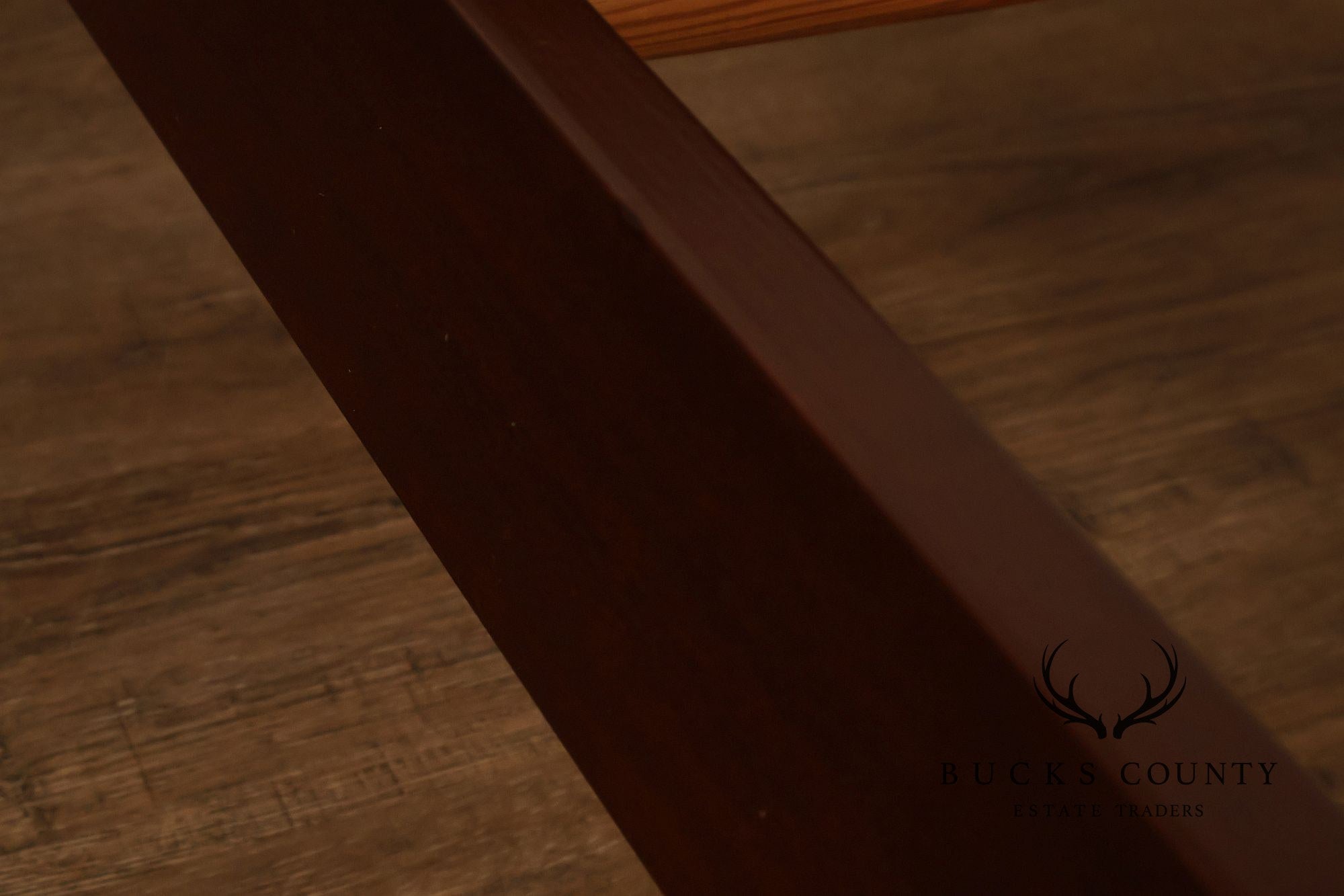 1940's Vintage Mahogany Traditional Pair Of Twin Sleigh Beds