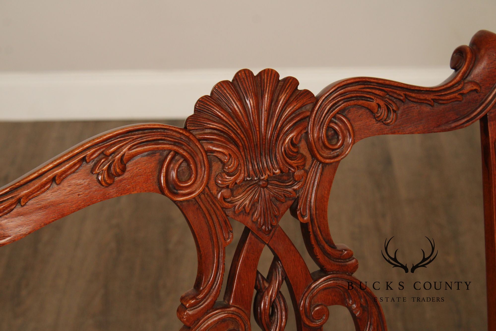 Hickory Chair 'Mount Vernon' Chippendale Style Carved Mahogany Settee