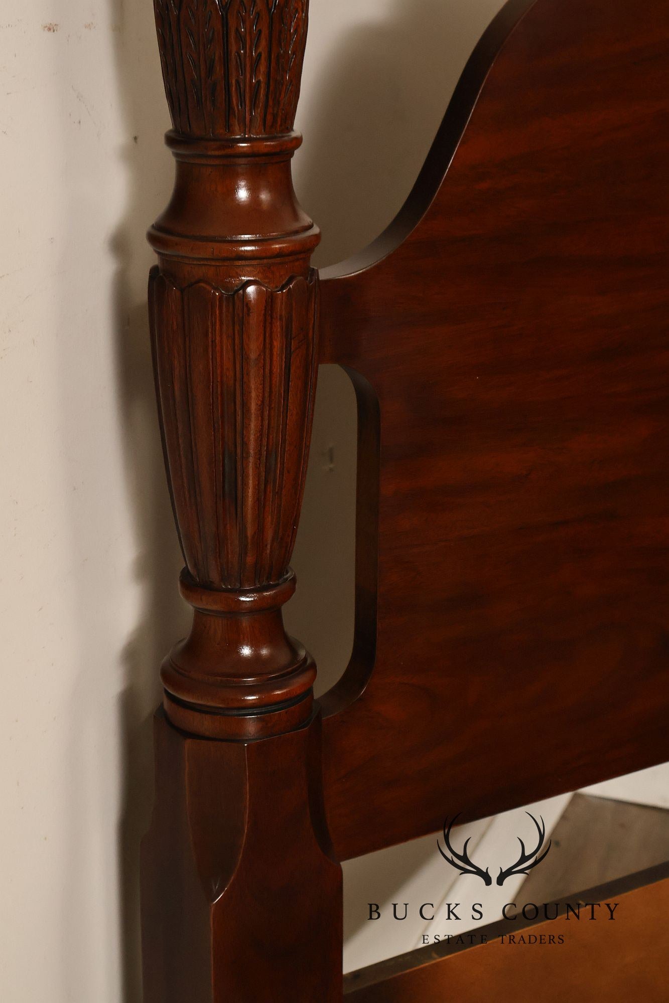 Drexel Heritage Mahogany Rice Carved Queen Poster Bed