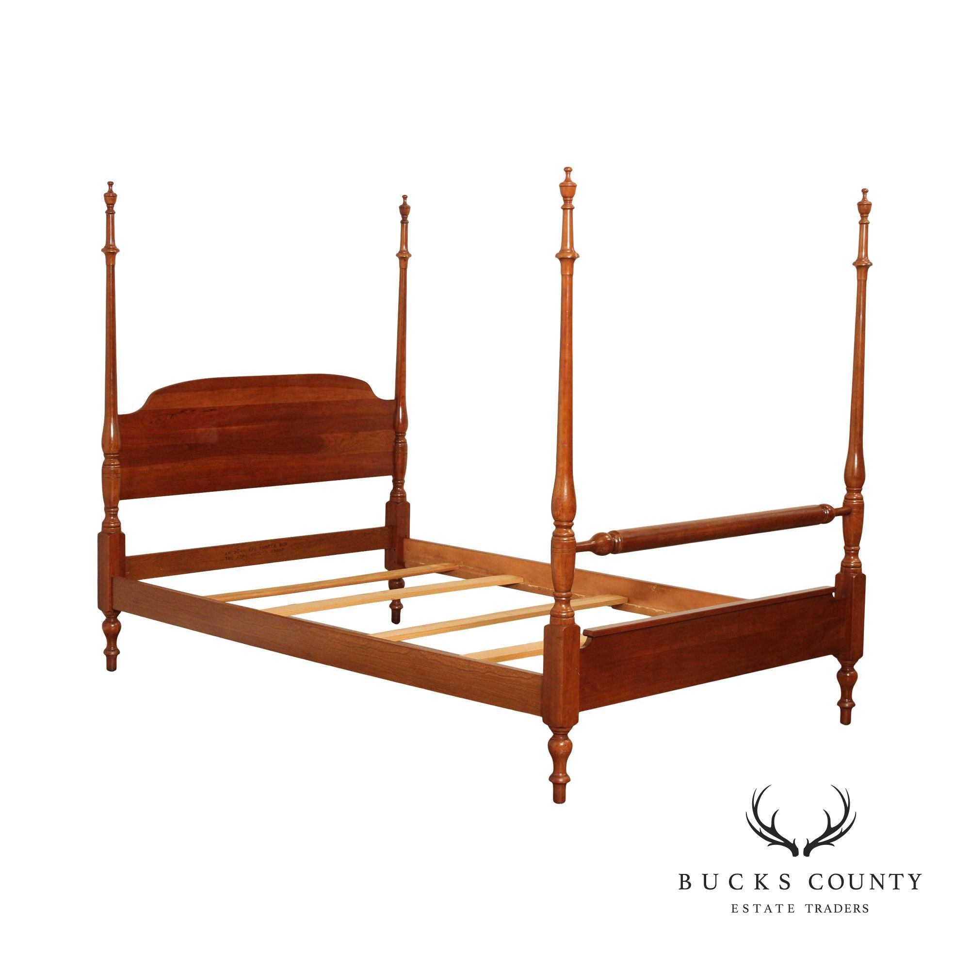 Traditional Carved Cherry Full Size Poster Bed