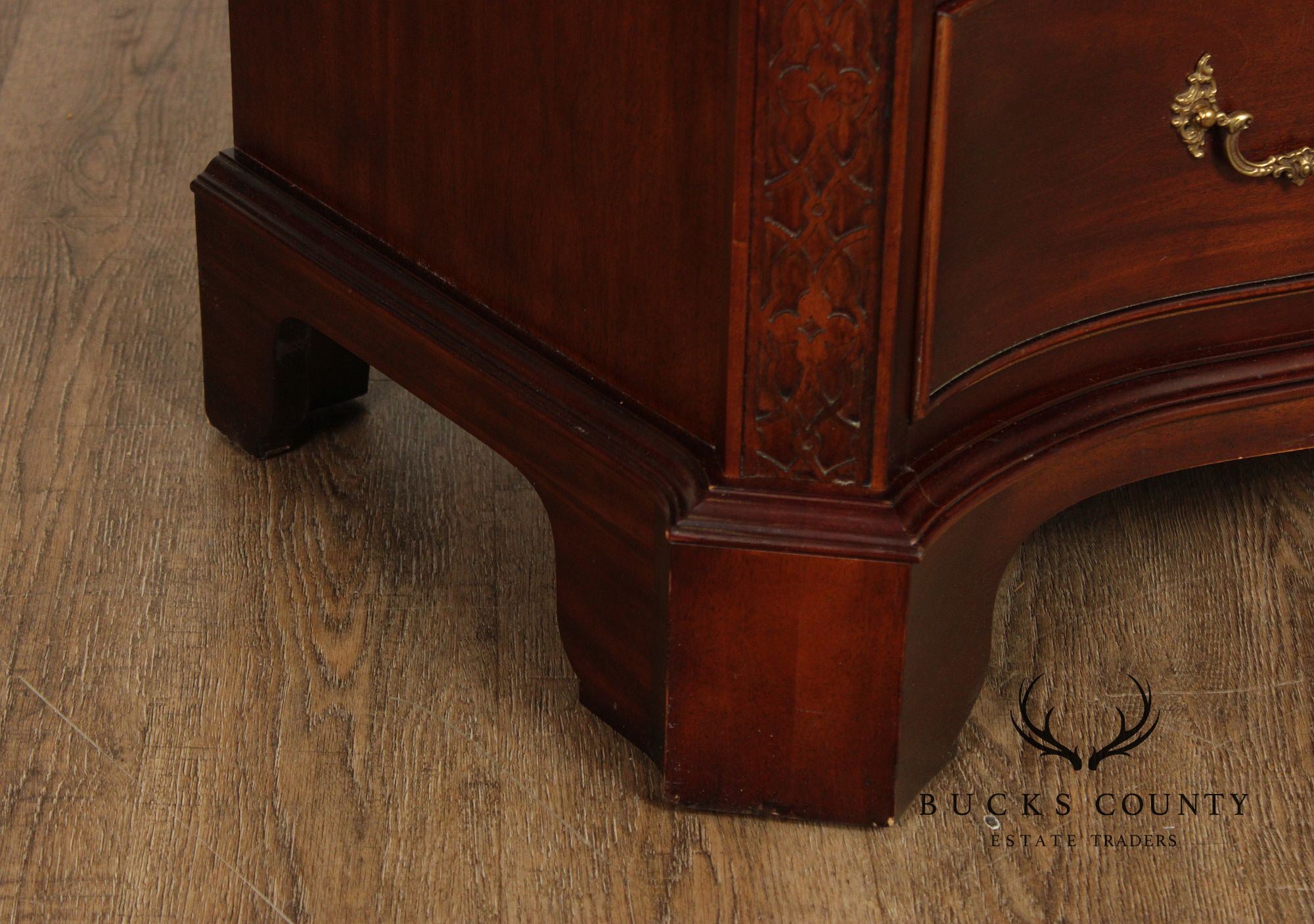 Century George III Style Mahogany Serpentine Front Bachelor’s Chest