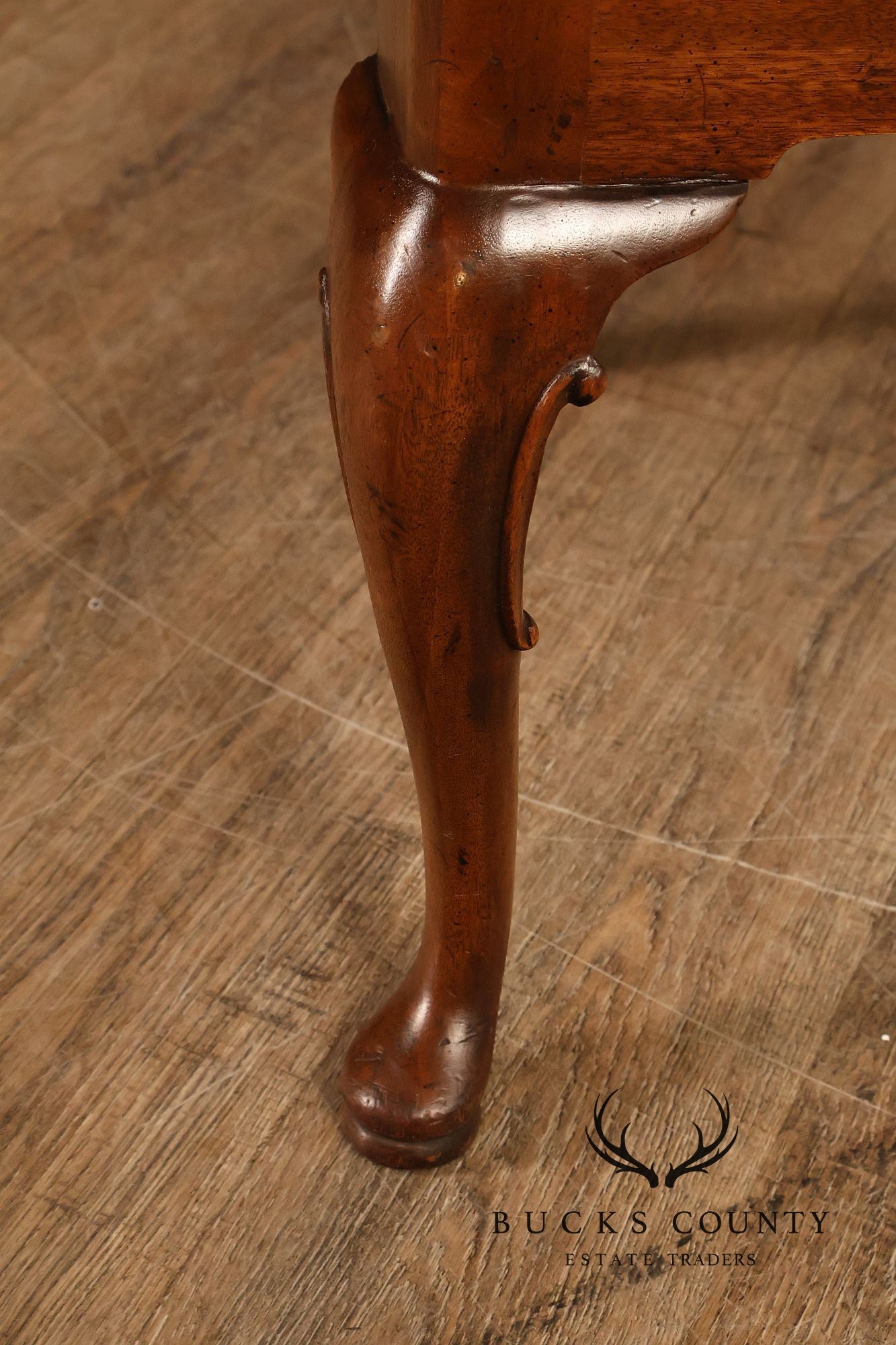 Henredon '18th Century Portfolio' Set Of Six Walnut Dining Chairs