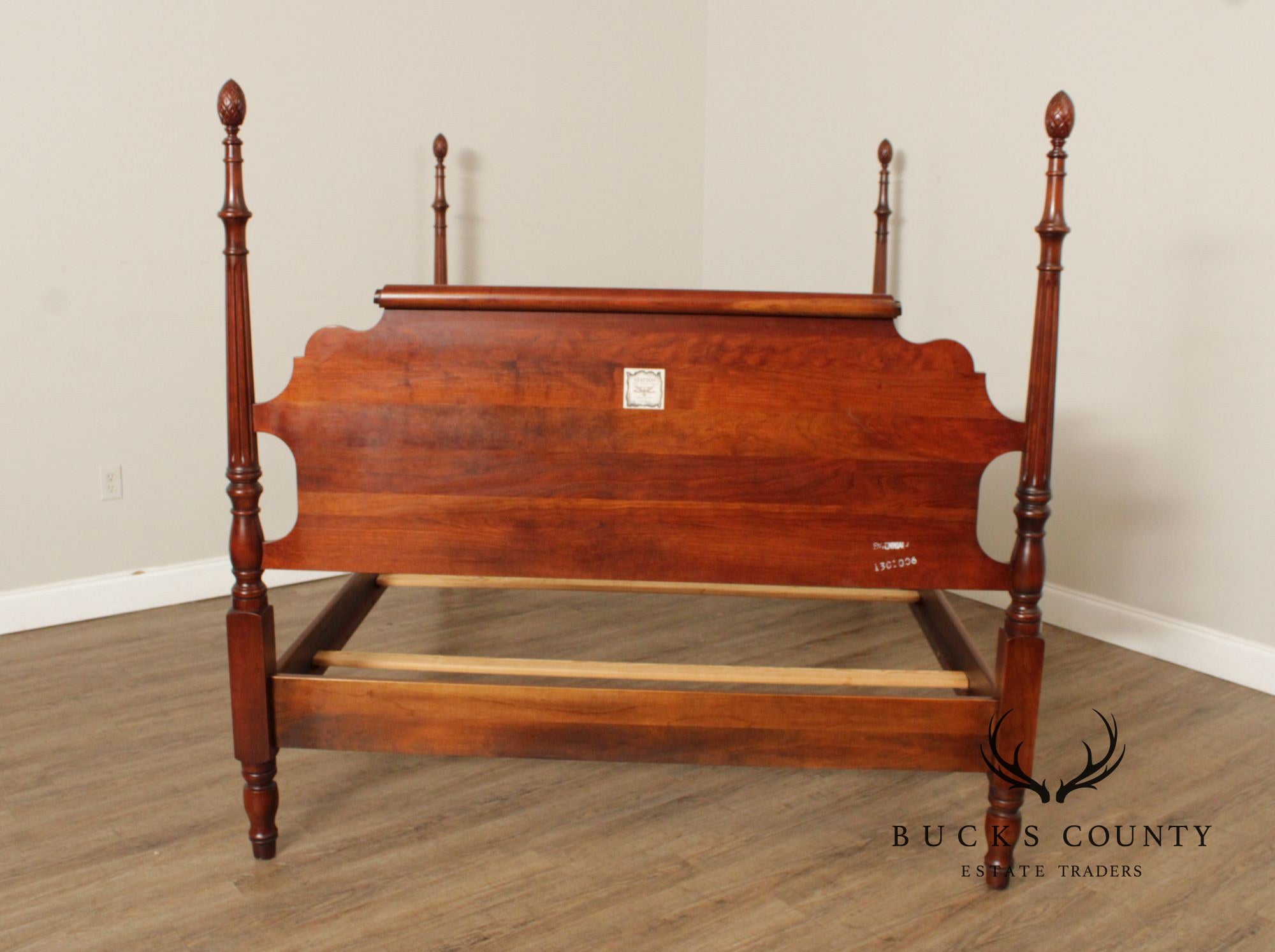 Statton Traditional Queen Size Cherry Poster Bed