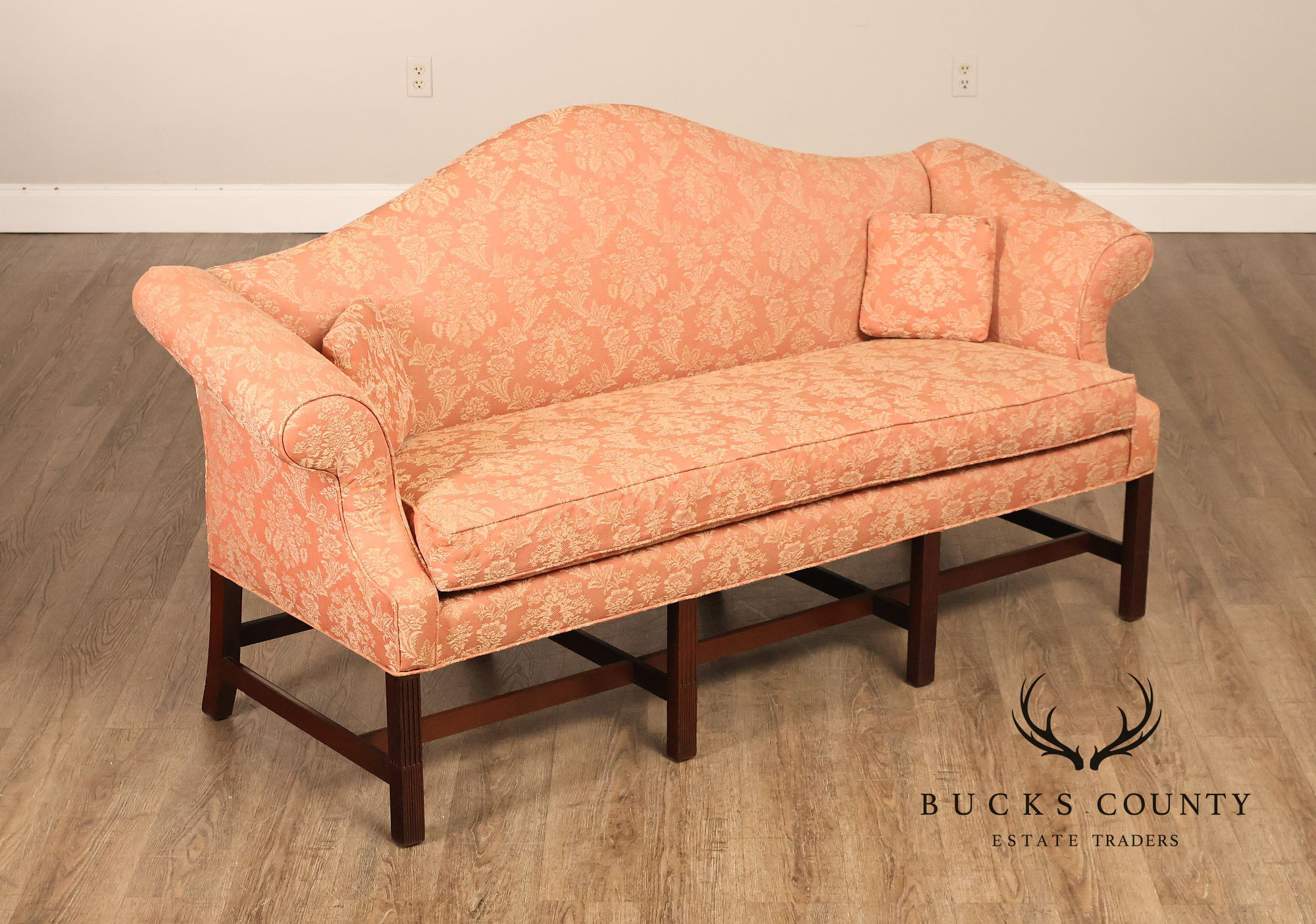 Kittinger Chippendale Style Mahogany Camel-Back Sofa Historic Newport Reproduction