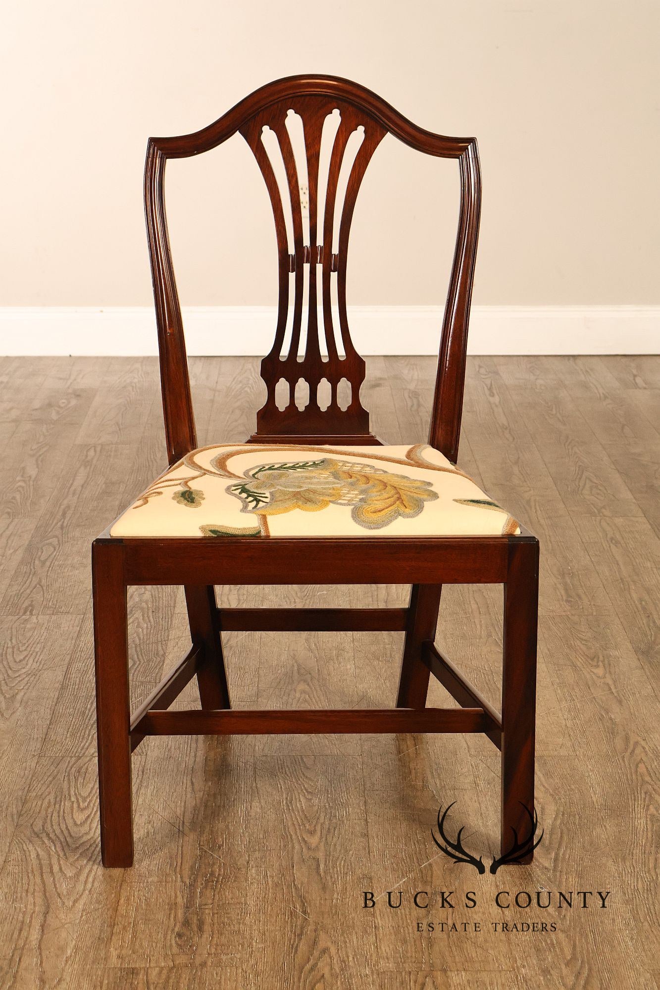 Chippendale Style Set of Eight Crewel Upholstered Mahogany Dining Chairs