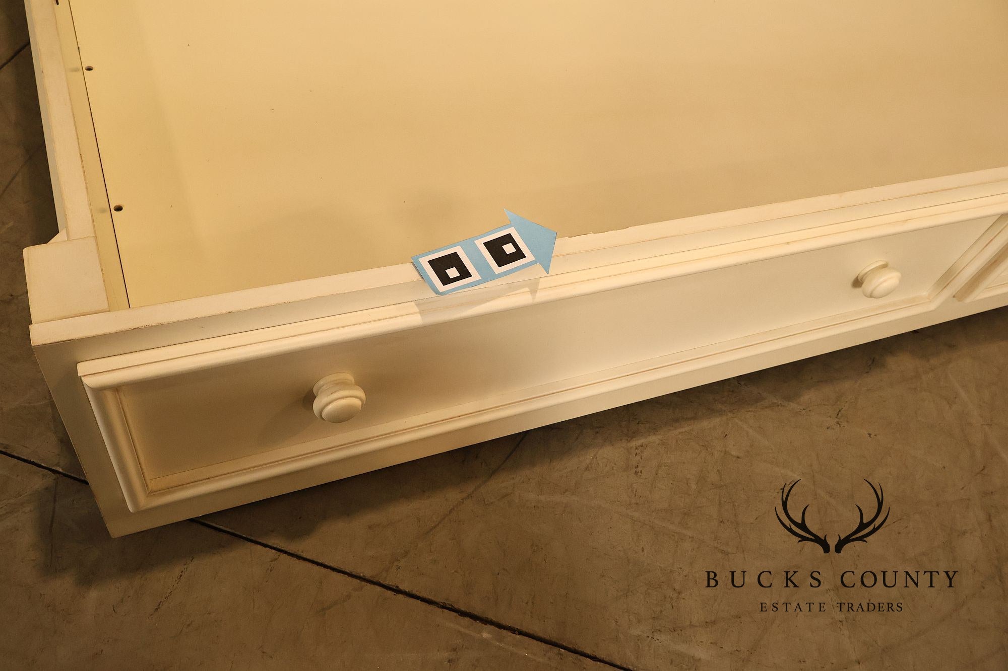 Ethan Allen Painted Beadboard Trundle Daybed