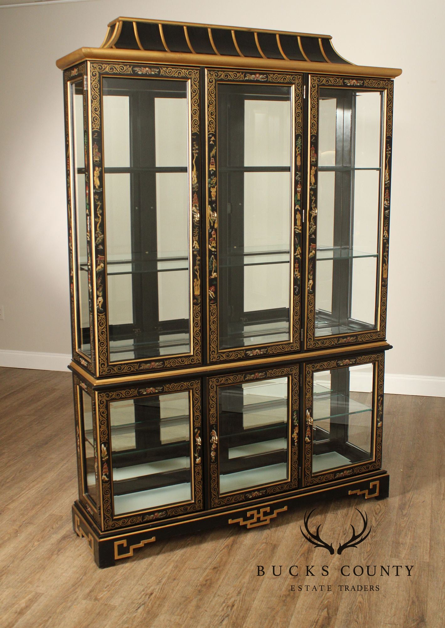 Pulaski Furniture Chinoiserie Pagoda Display Cabinet