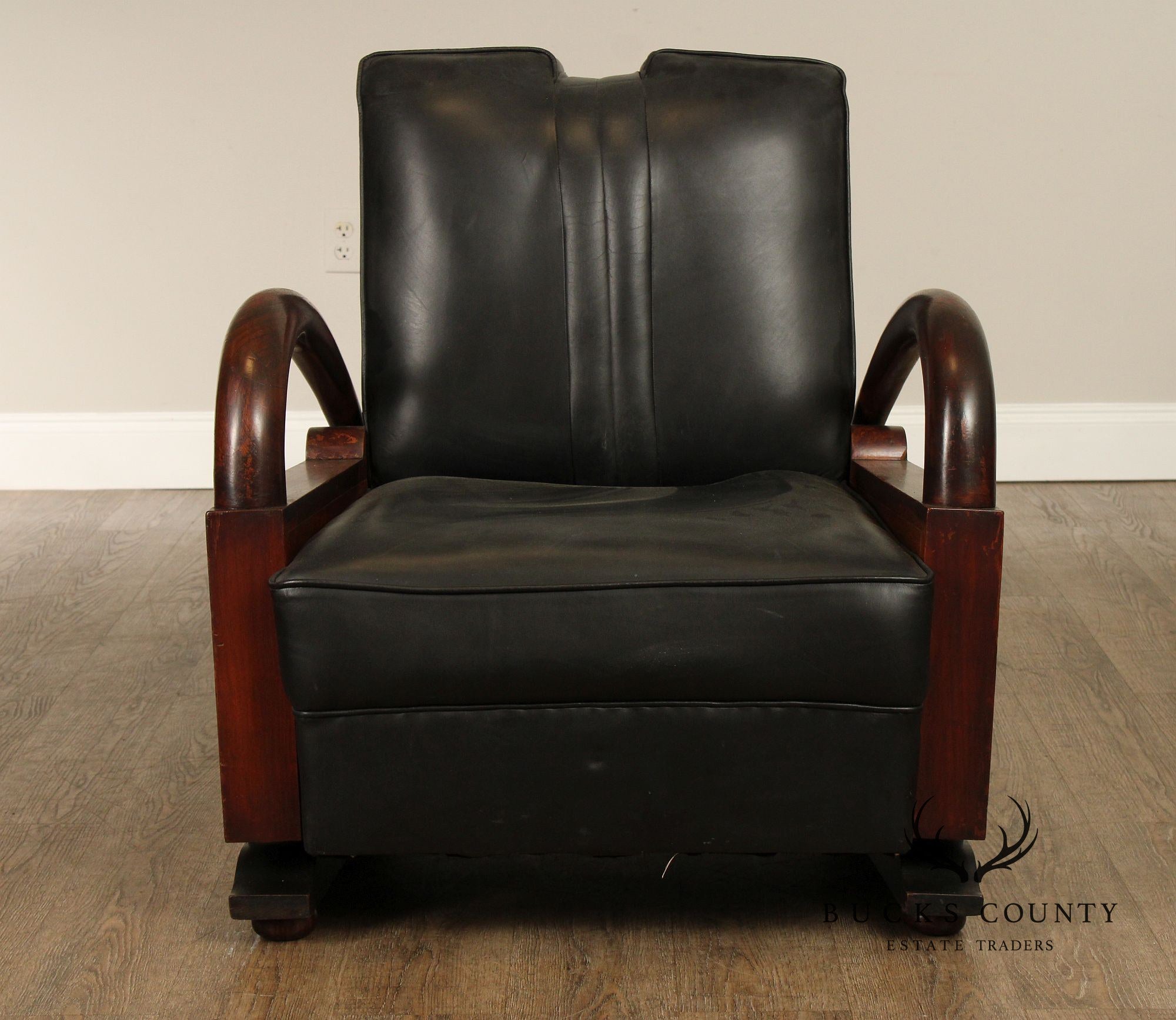 Art Deco Pair Of Streamline Moderne Rosewood And Black Leather Lounge Chairs