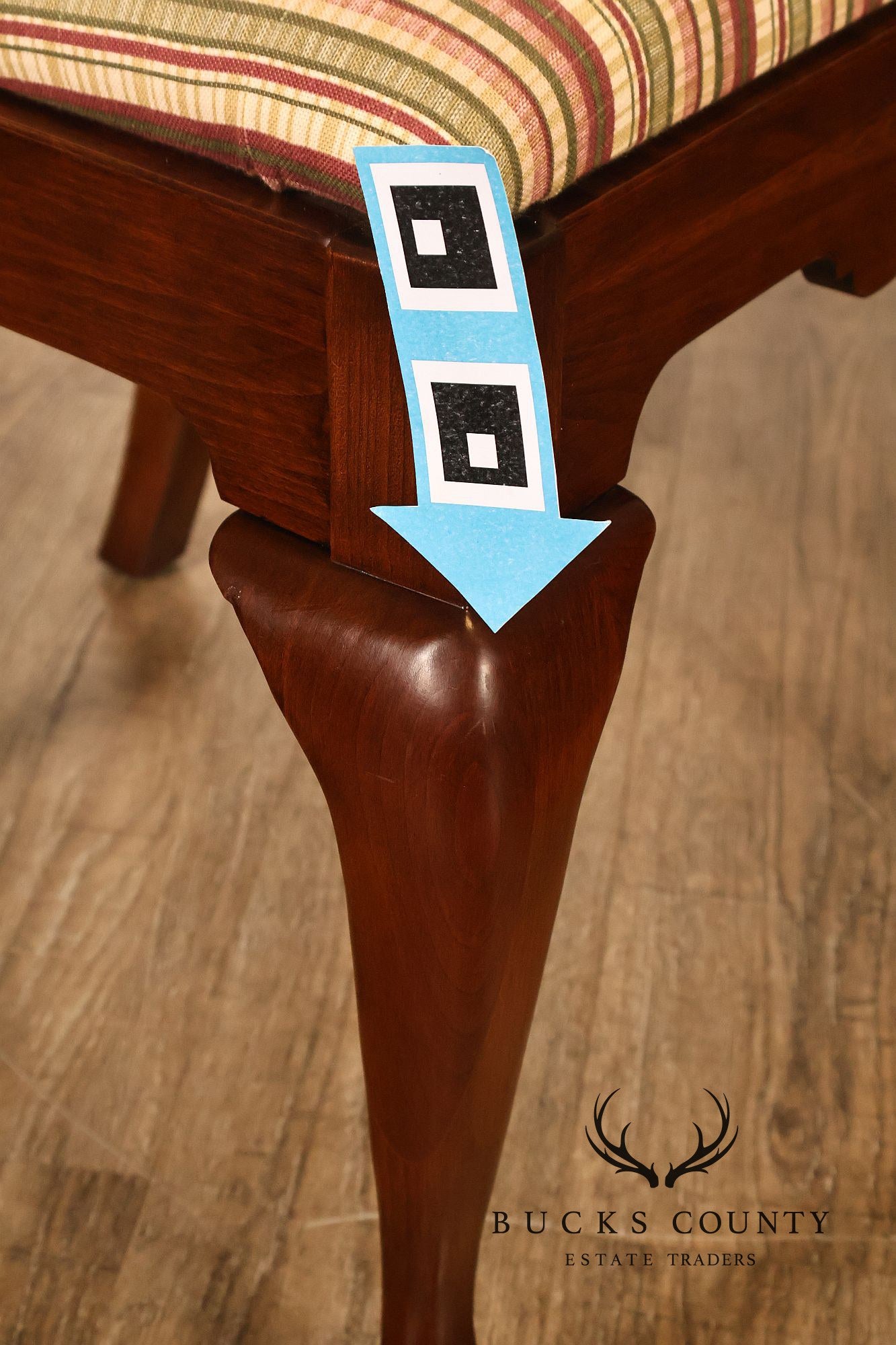 Pennsylvania House Queen Anne Style Set of Six Cherry Dining Chairs