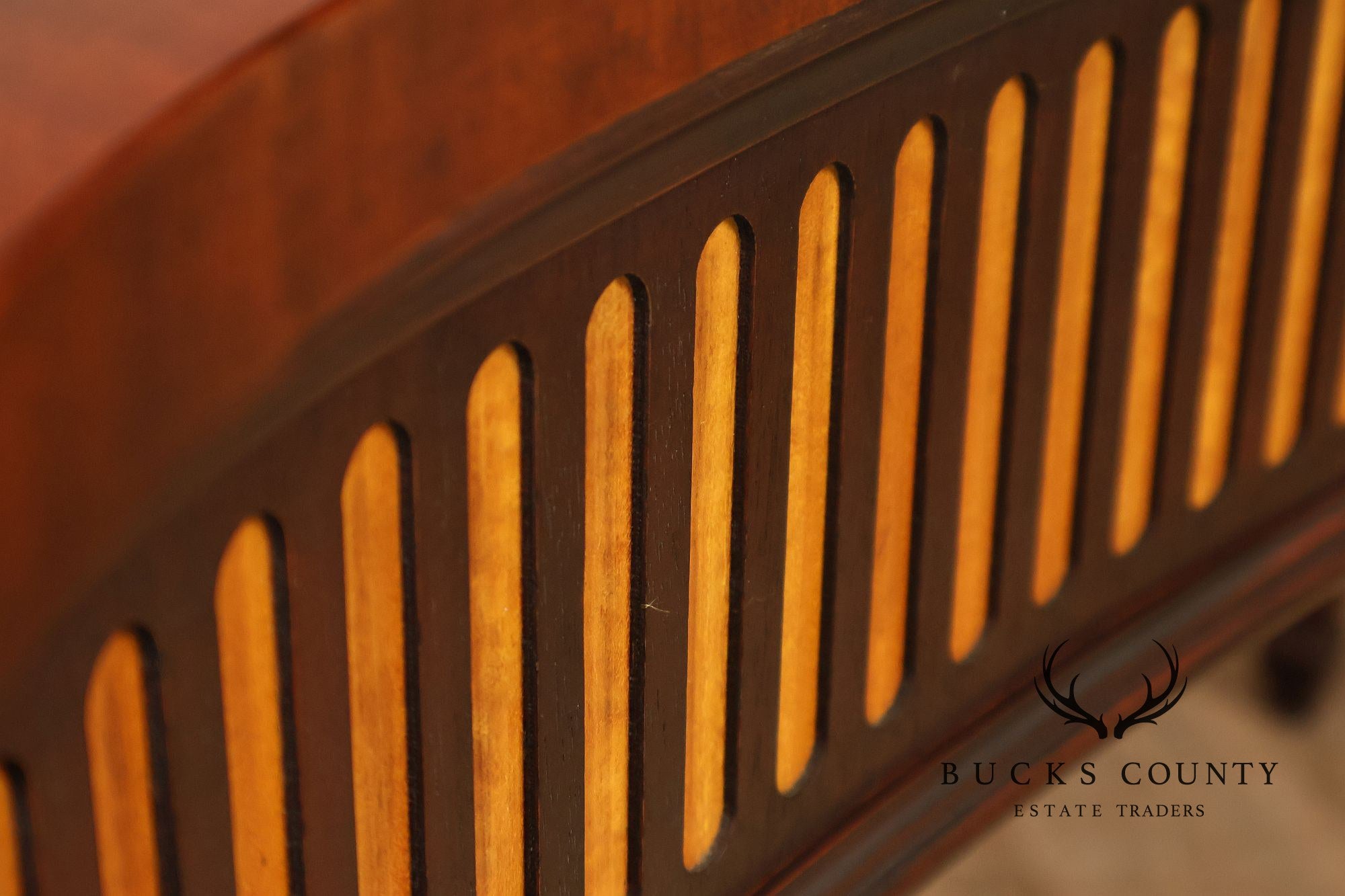 Henkel Harris Federal Style Mahogany Console Table