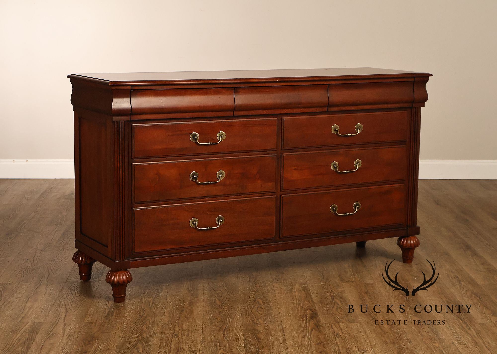 Ethan Allen 'British Classics'  Double Dresser