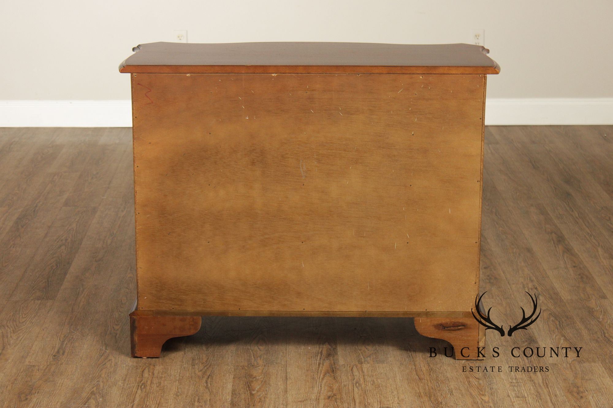 Century George III Style Mahogany Serpentine Front Bachelor’s Chest