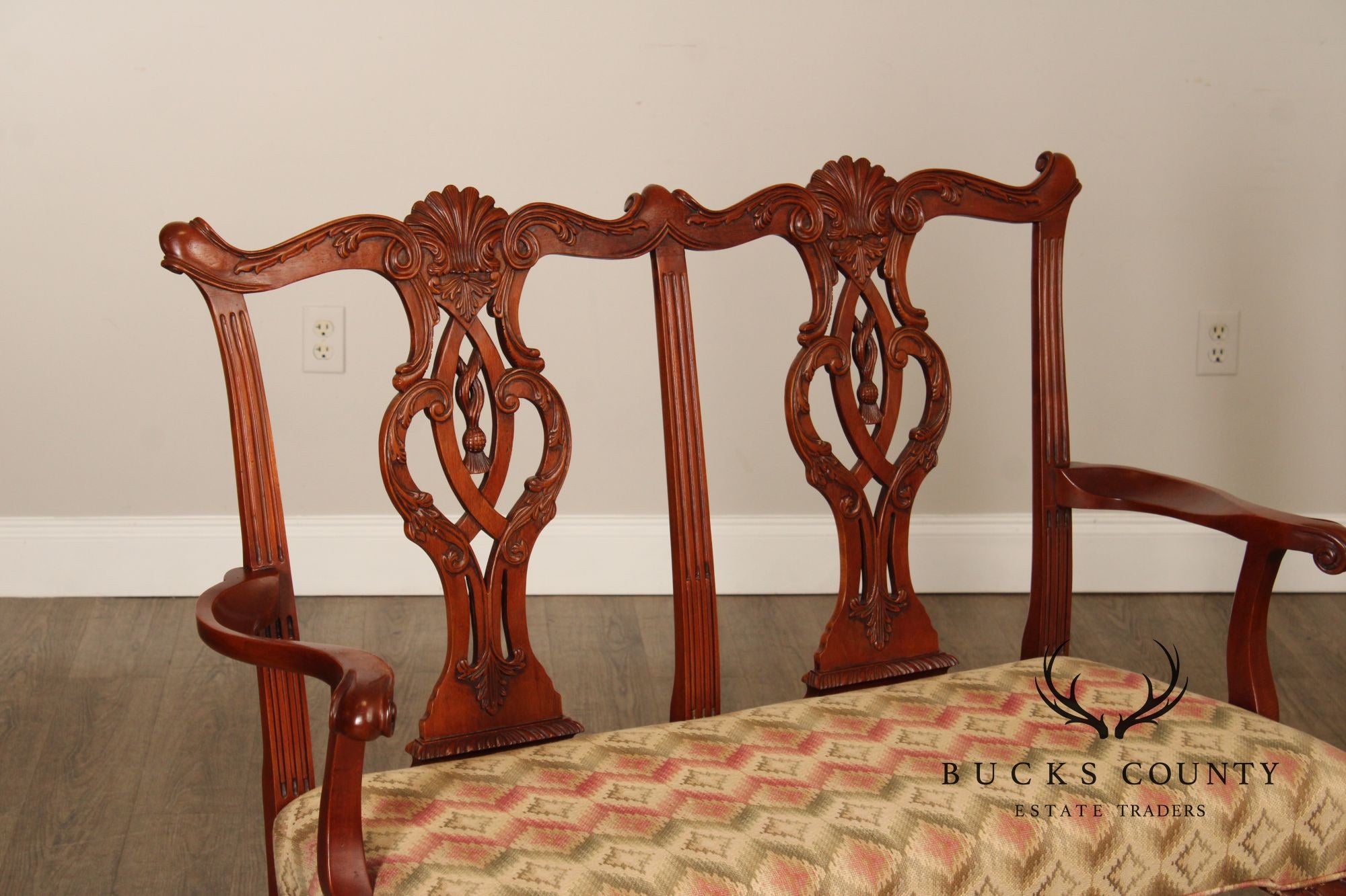 Hickory Chair 'Mount Vernon' Chippendale Style Carved Mahogany Settee