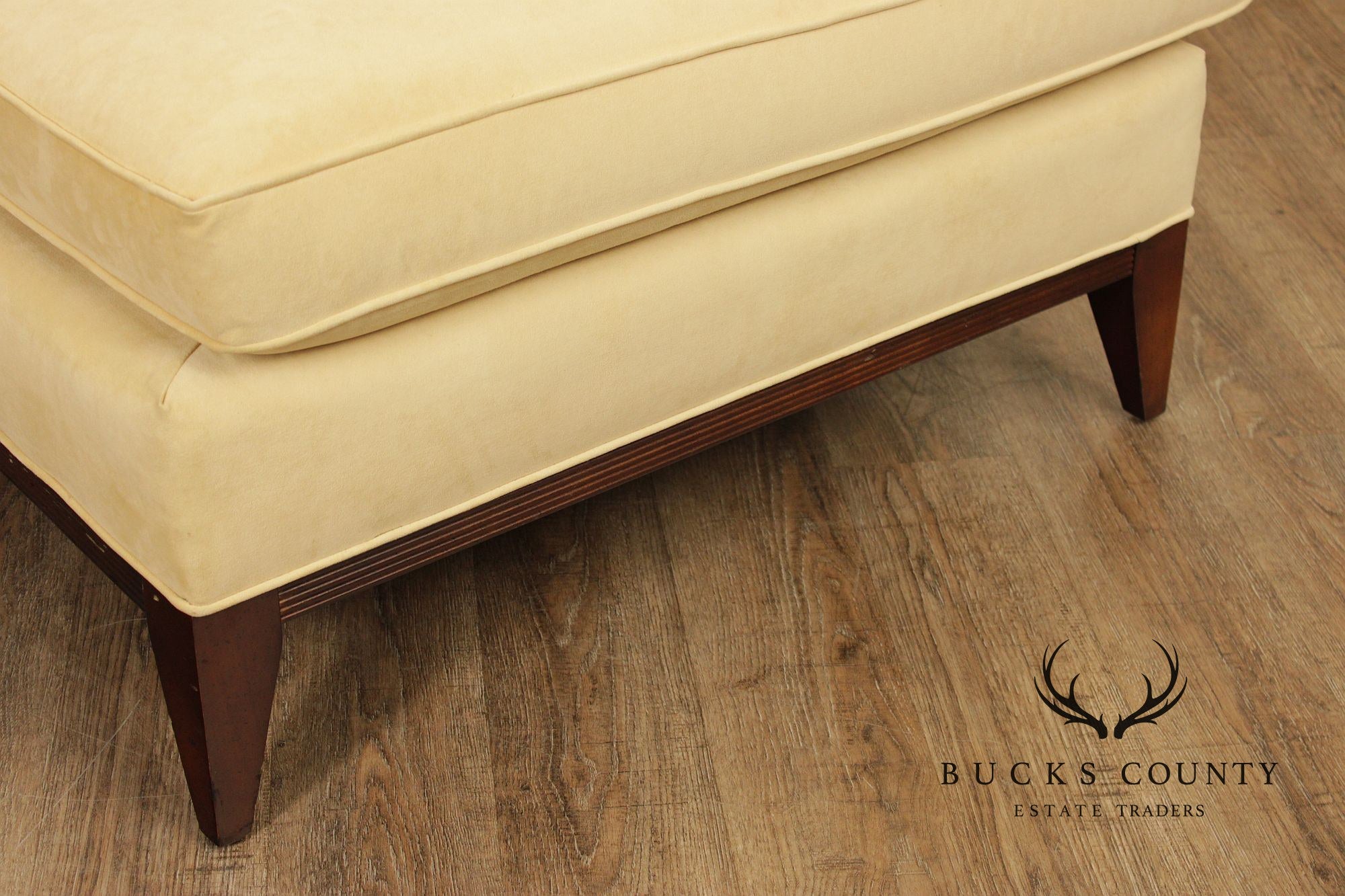 Sherrill Classic Modern Style Two-Piece Sectional Sofa