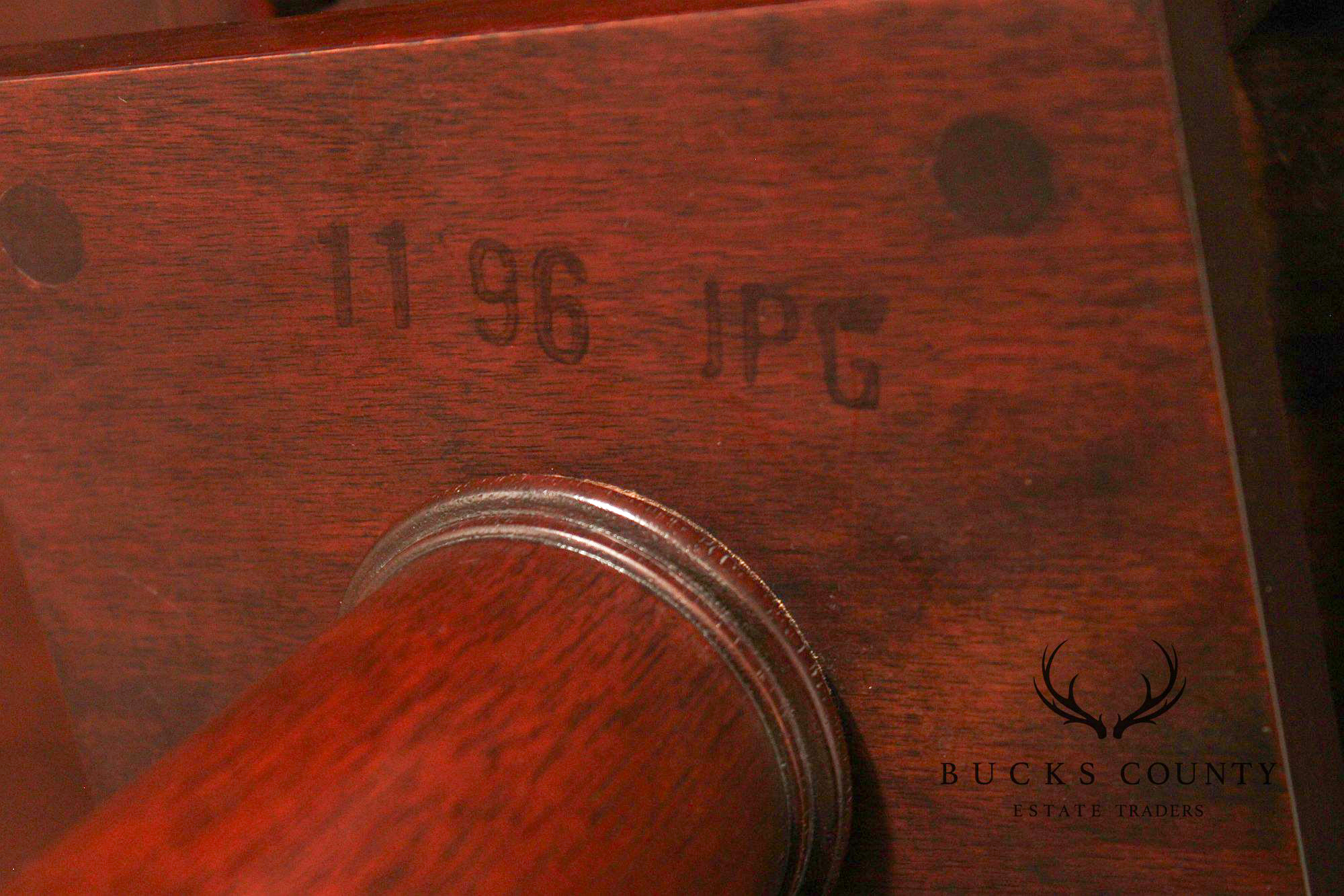 Henkel Harris Chippendale Style Mahogany Tilt Top Tea Table