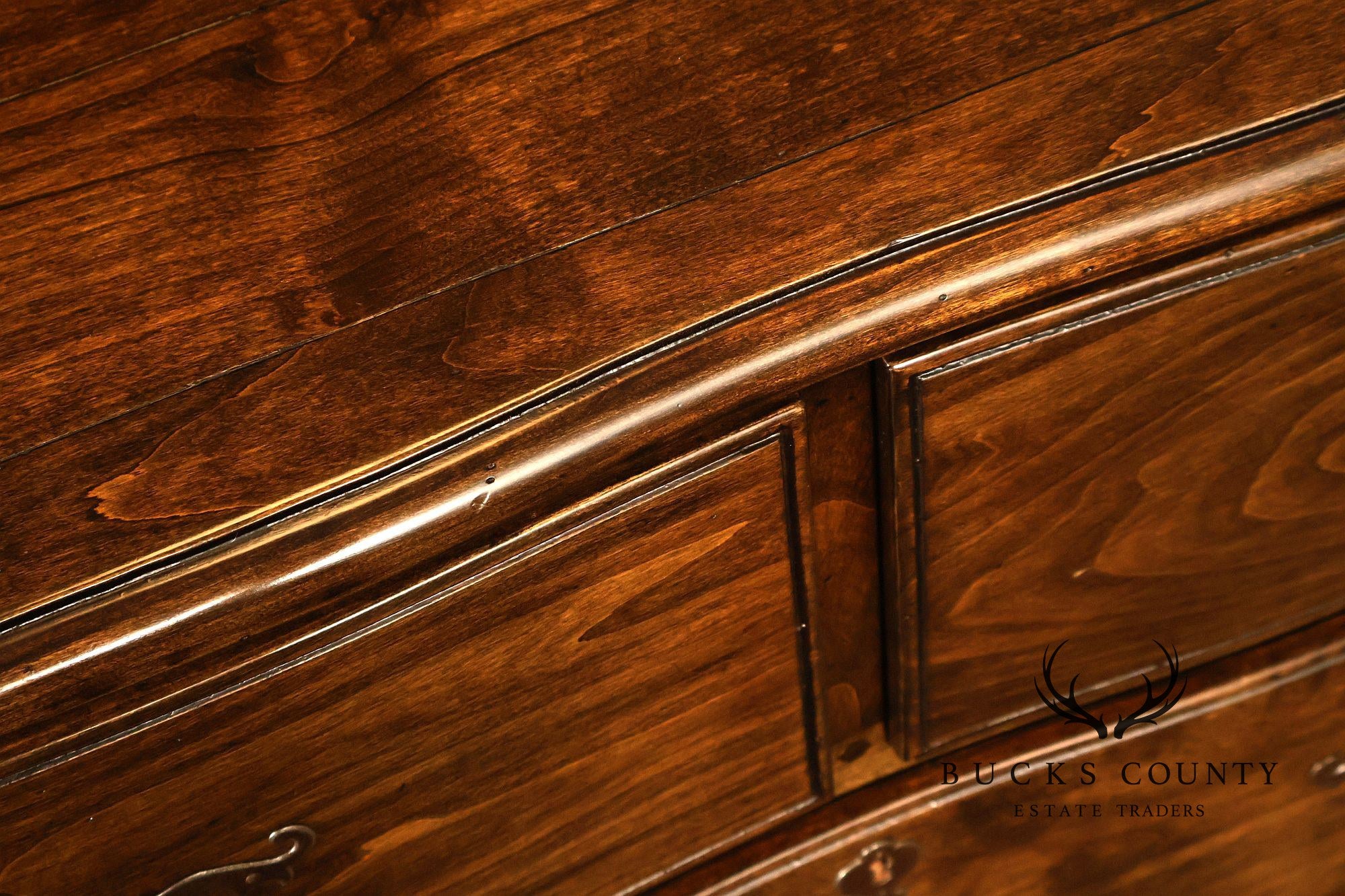 Guy Chaddock Melrose Collection French Country Style Chest Of Drawers