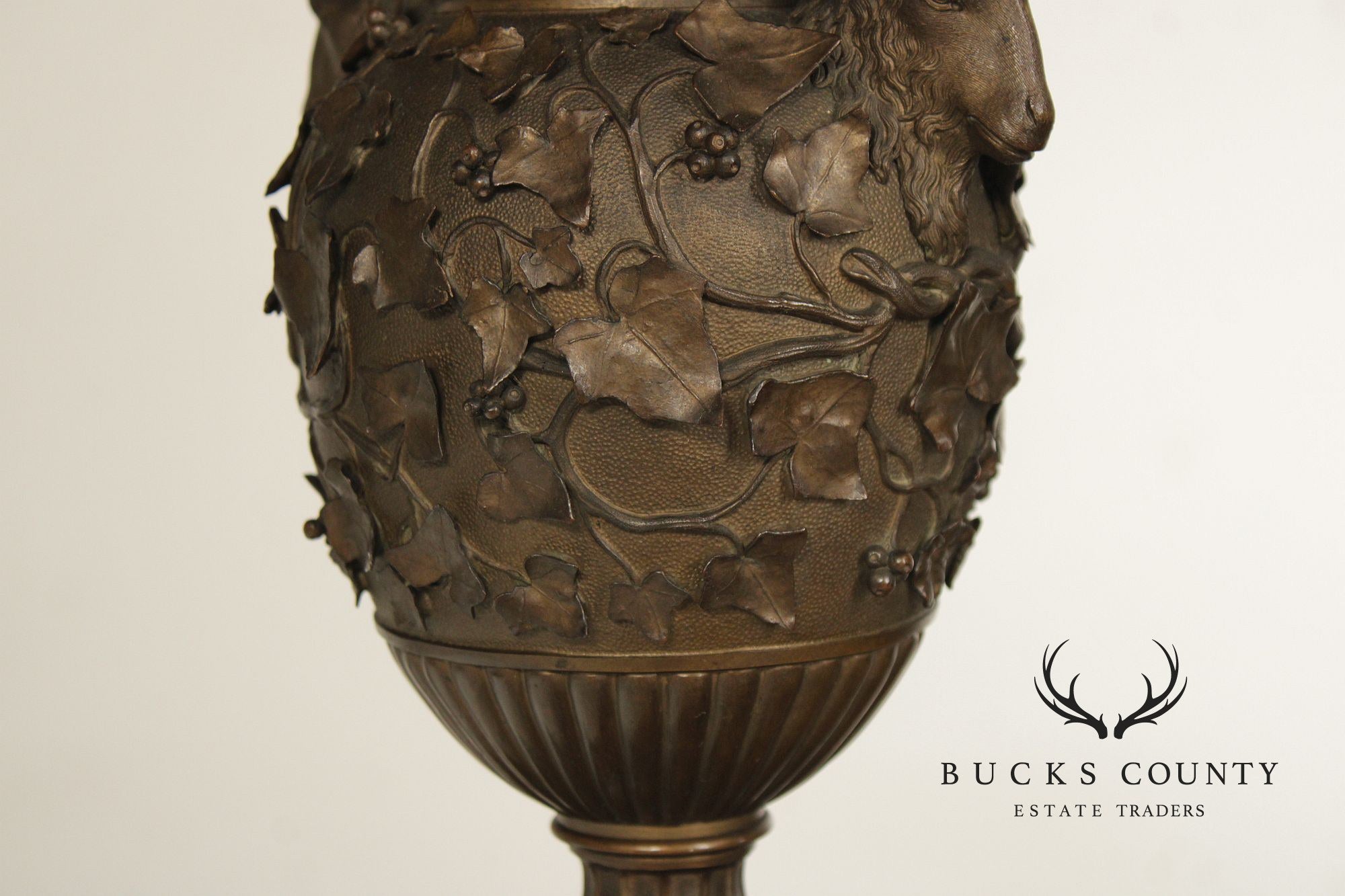 Benedetto Boschetti Classical Style Pair of Bronze Urn Table Lamps