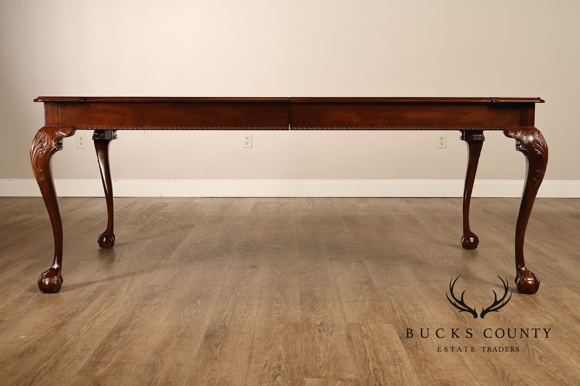 Henredon 'Rittenhouse Square' Mahogany Expandable Dining Table