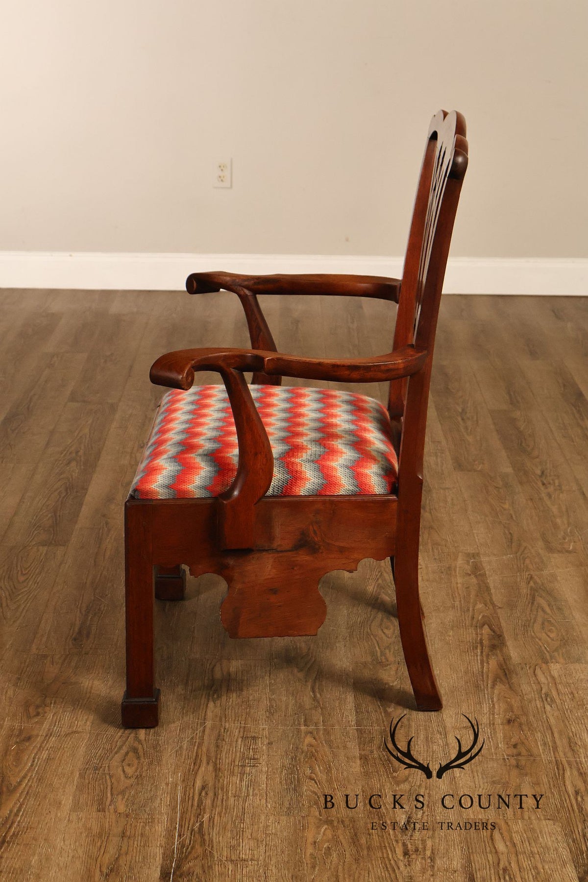 18th Century Pennsylvania Chippendale Walnut Necessary Chair