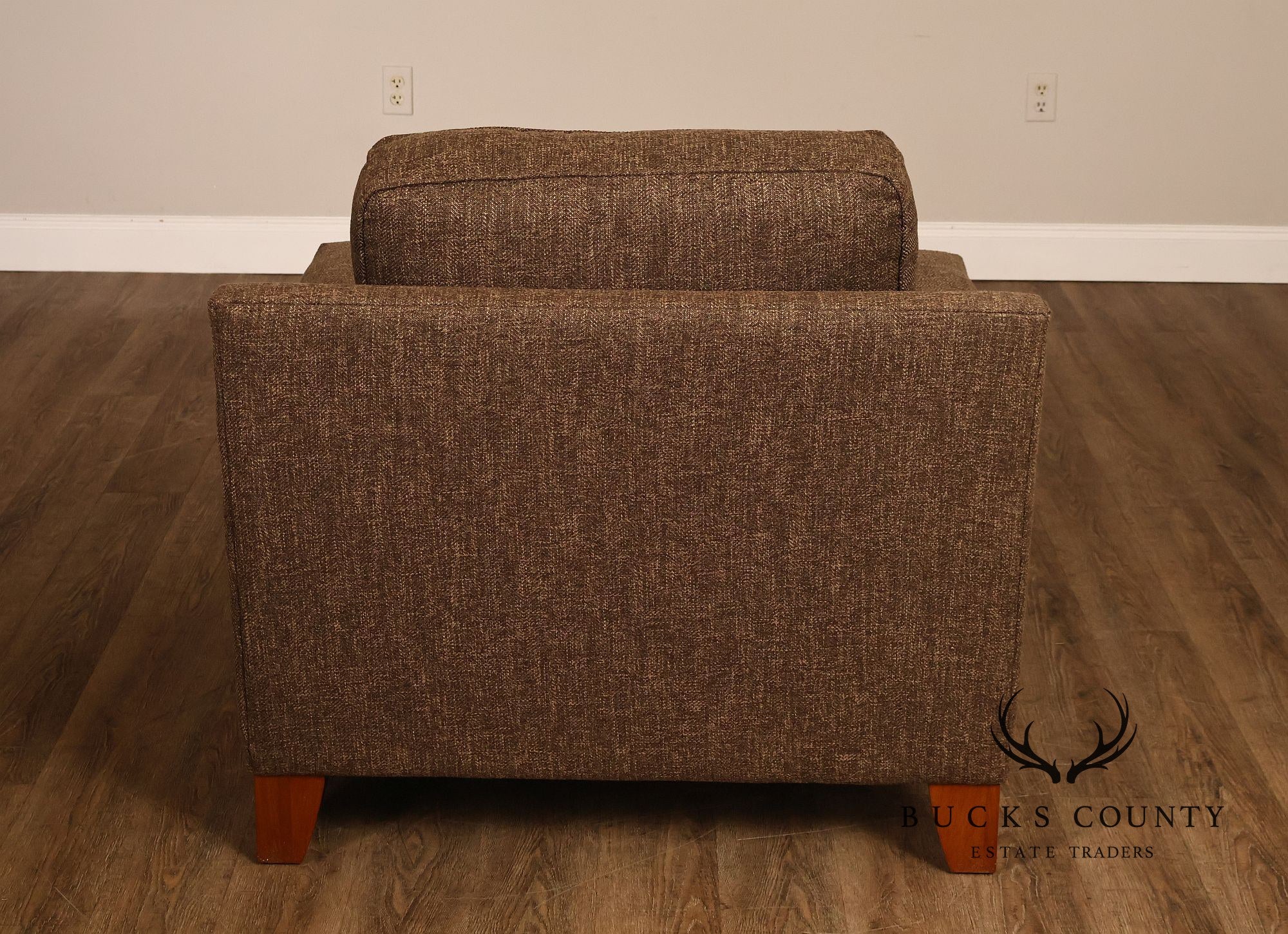 La-Z-Boy Contemporary Style Upholstered Lounge Chair