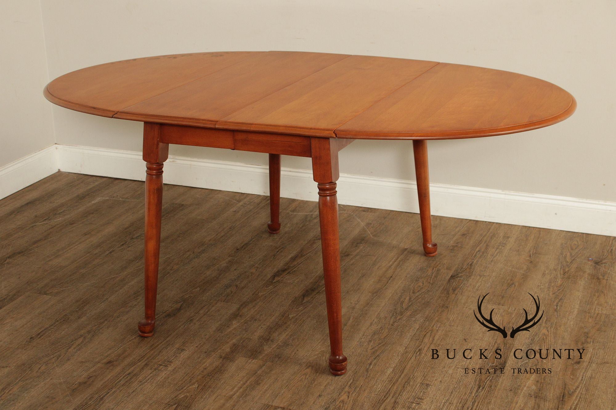 Vintage Cushman Colonial Creations Maple Drop Leaf Dining Table With 2 Leaves