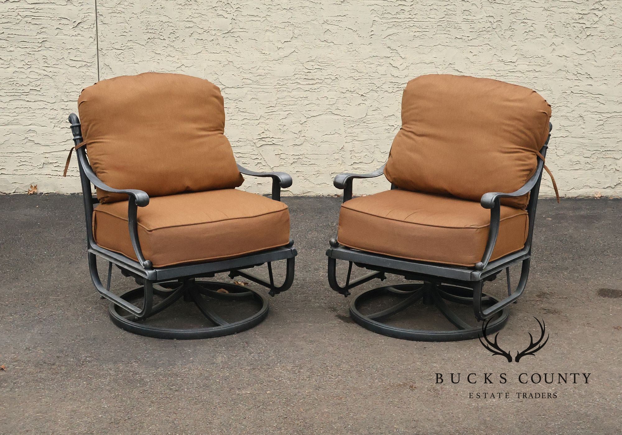 Cast Aluminum Pair Of Outdoor Swivel Lounge Chairs With Cushions