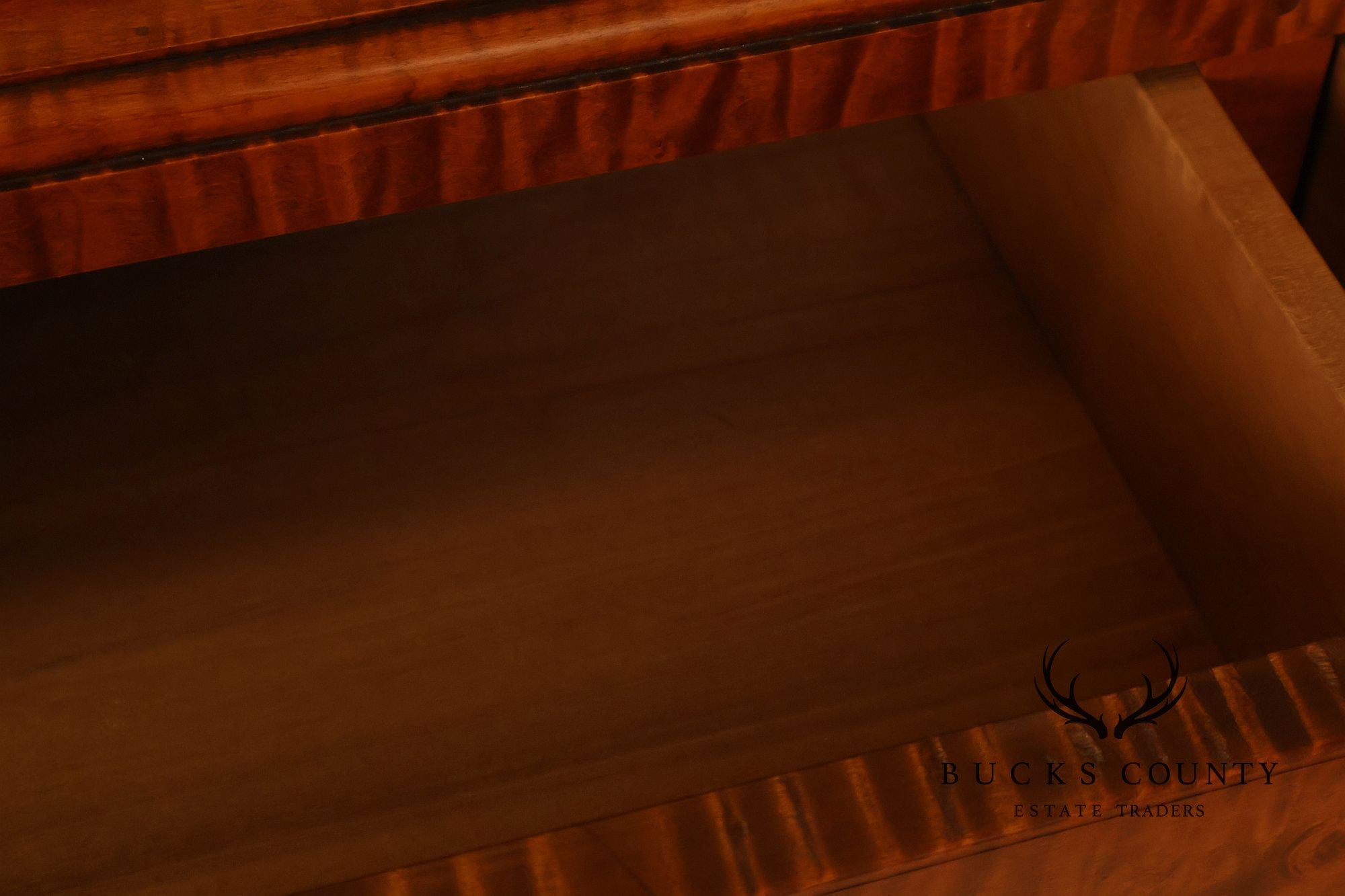 Louis Irion Tiger Maple Corner Cabinet*