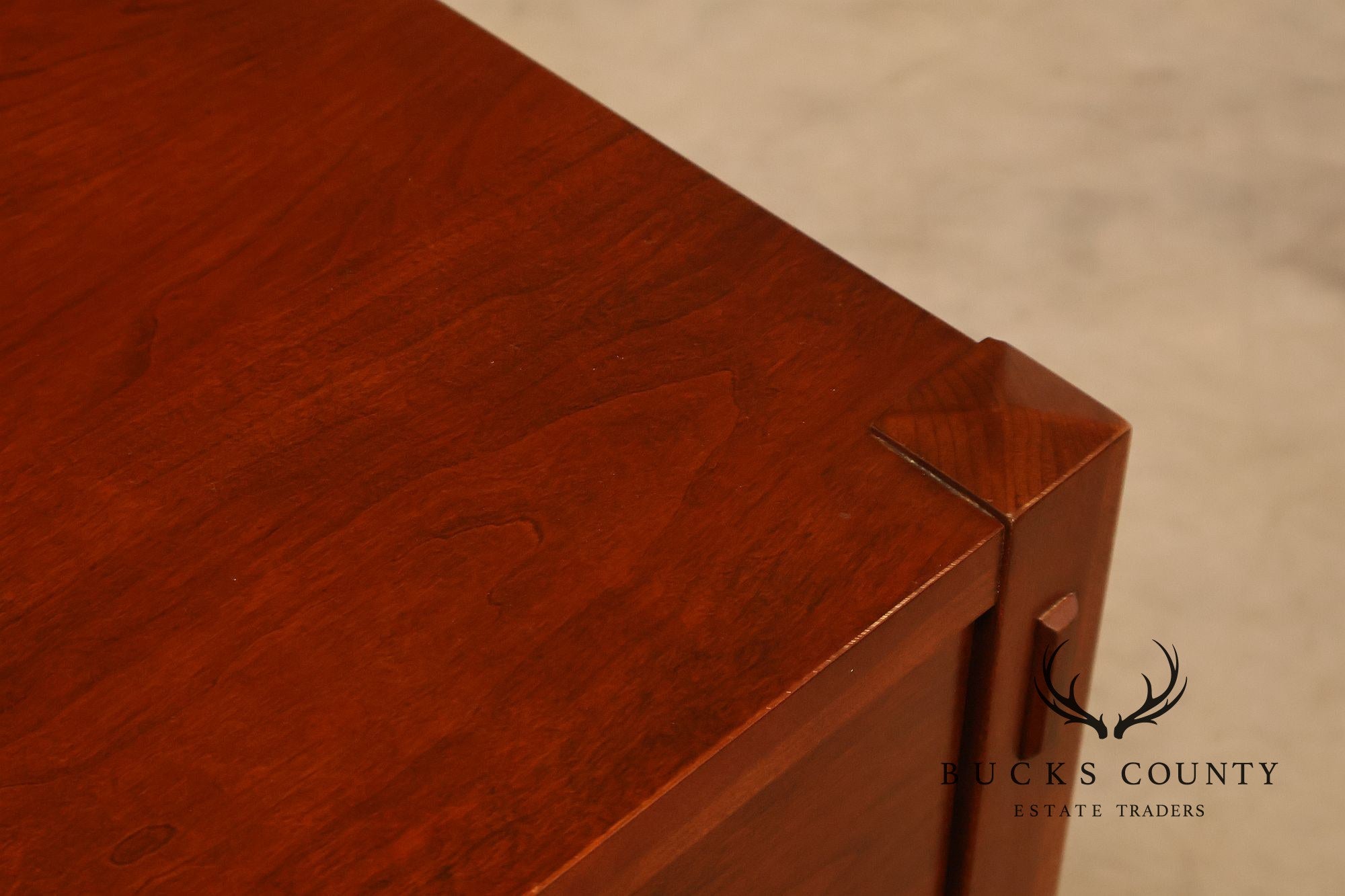 Stickley Mission Collection Pair Of Cherry Three Drawer Nightstands