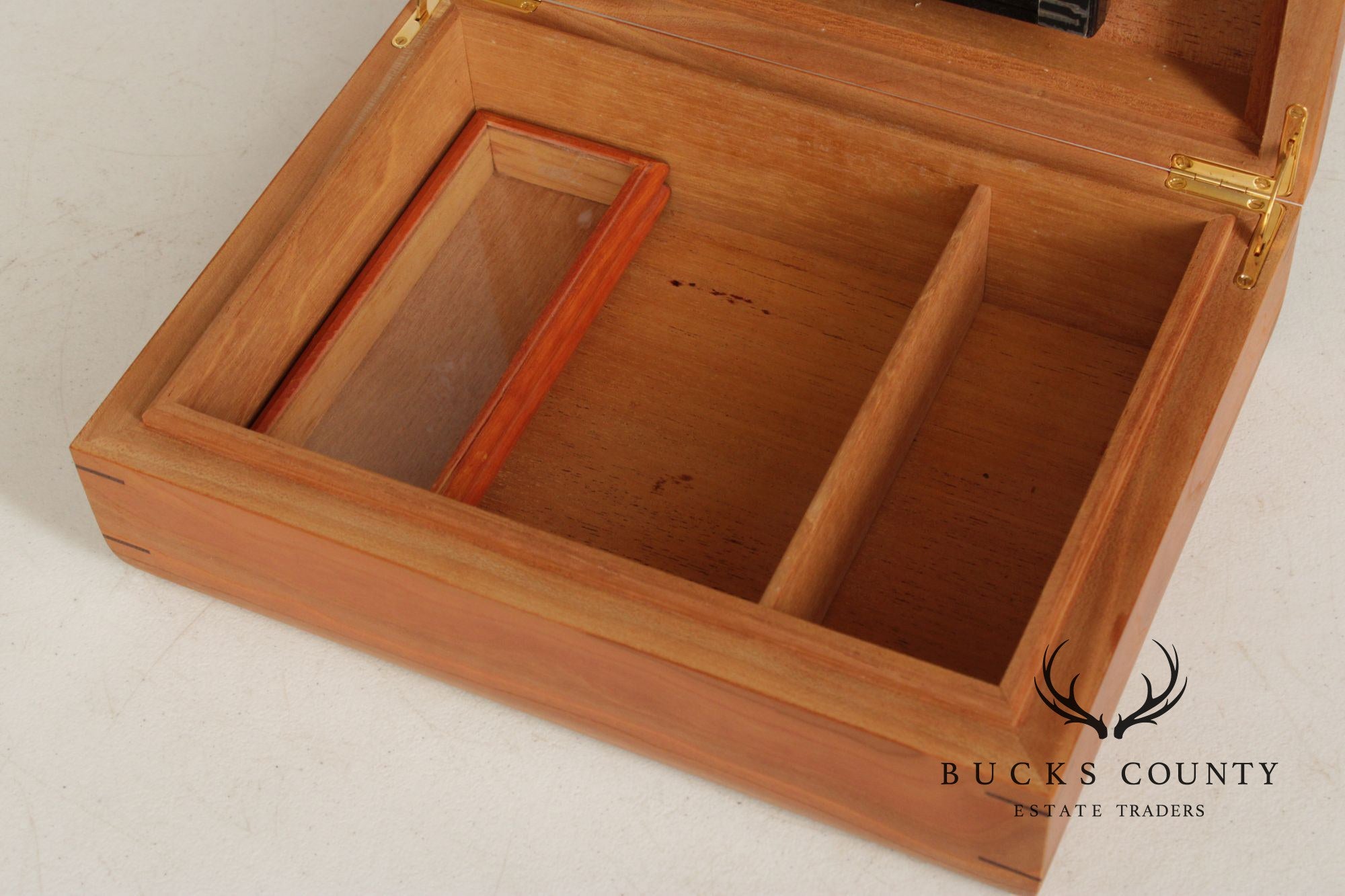 Studio Mixed Wood Desktop Cigar Humidor