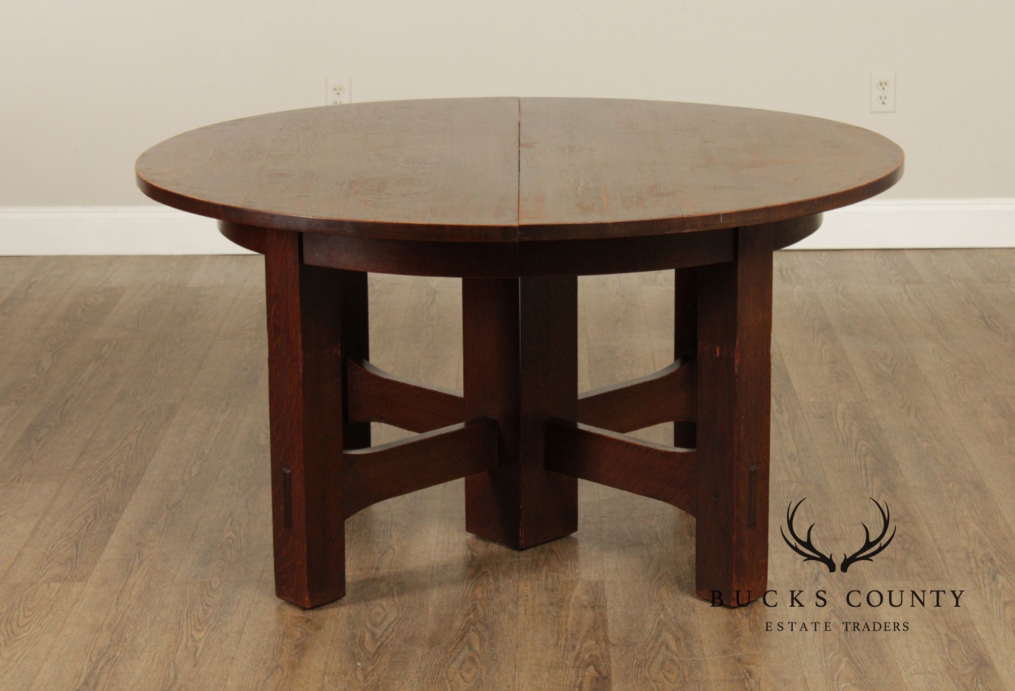 Gustav Stickley Antique Round Mission Oak Expandable Five-Leg Dining Table