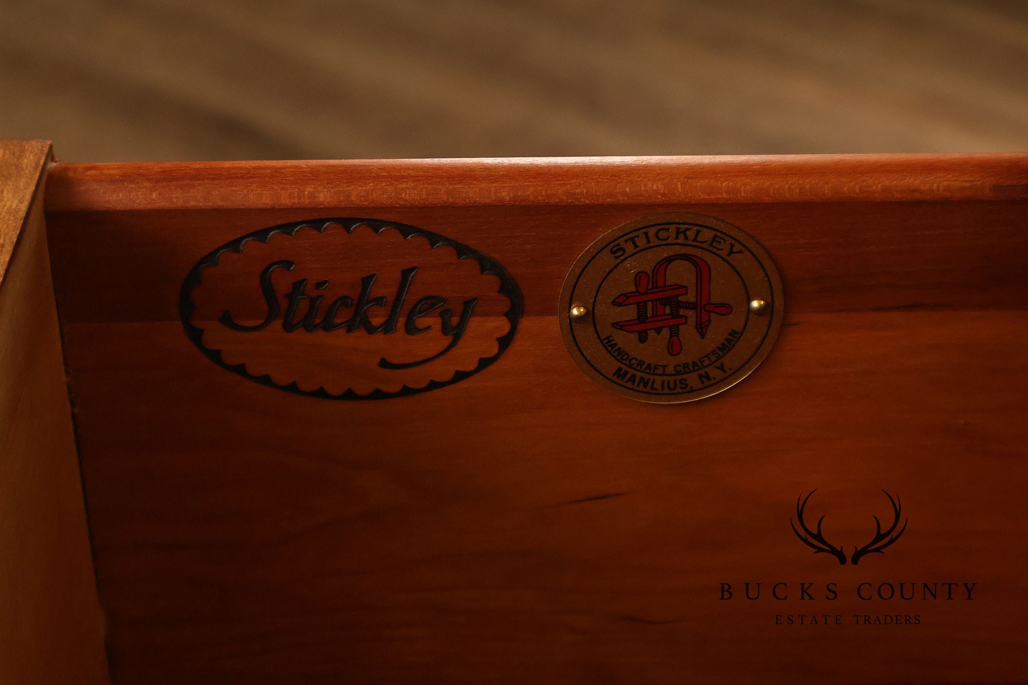 Stickley Harvey Ellis Collection Inlaid Nine Drawer Dresser