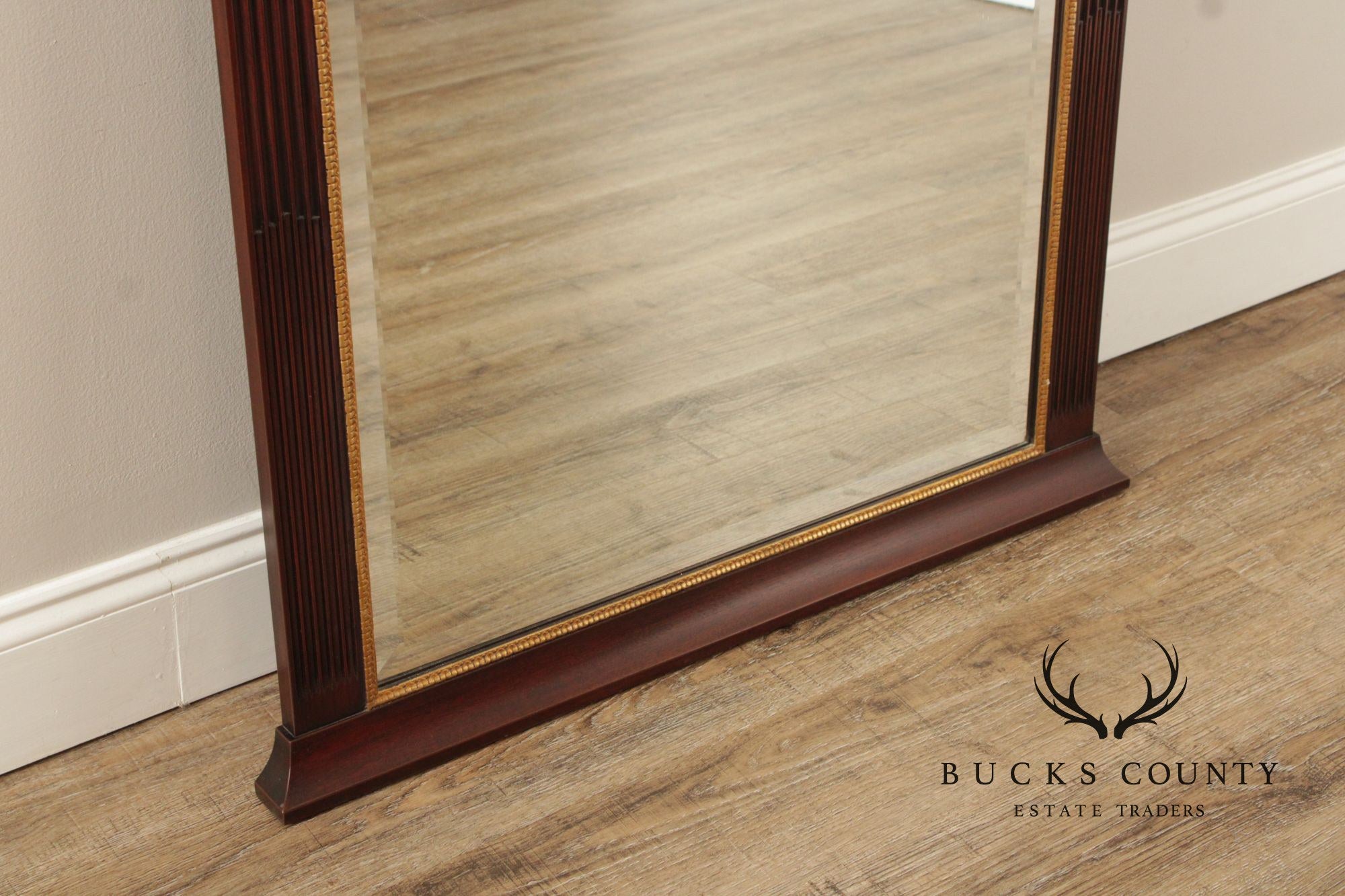 Henkel Harris Georgian Style Mahogany Wall Mirror