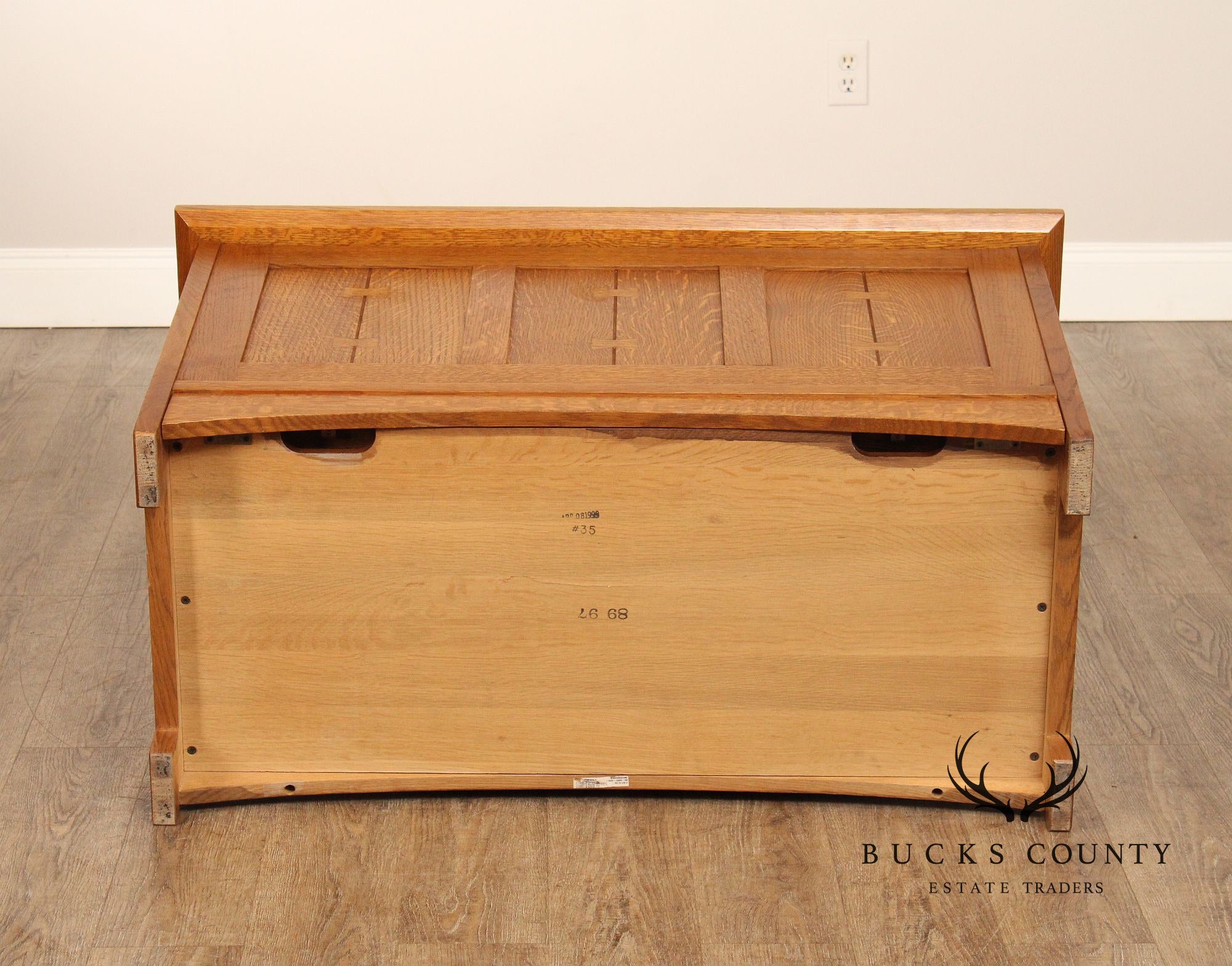 Stickley Mission Collection Oak Blanket Chest