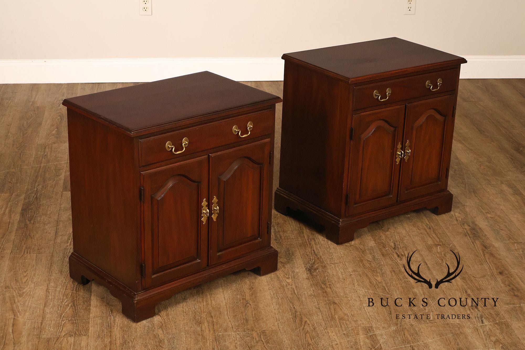 Henkel Harris Mahogany Pair of Nightstands