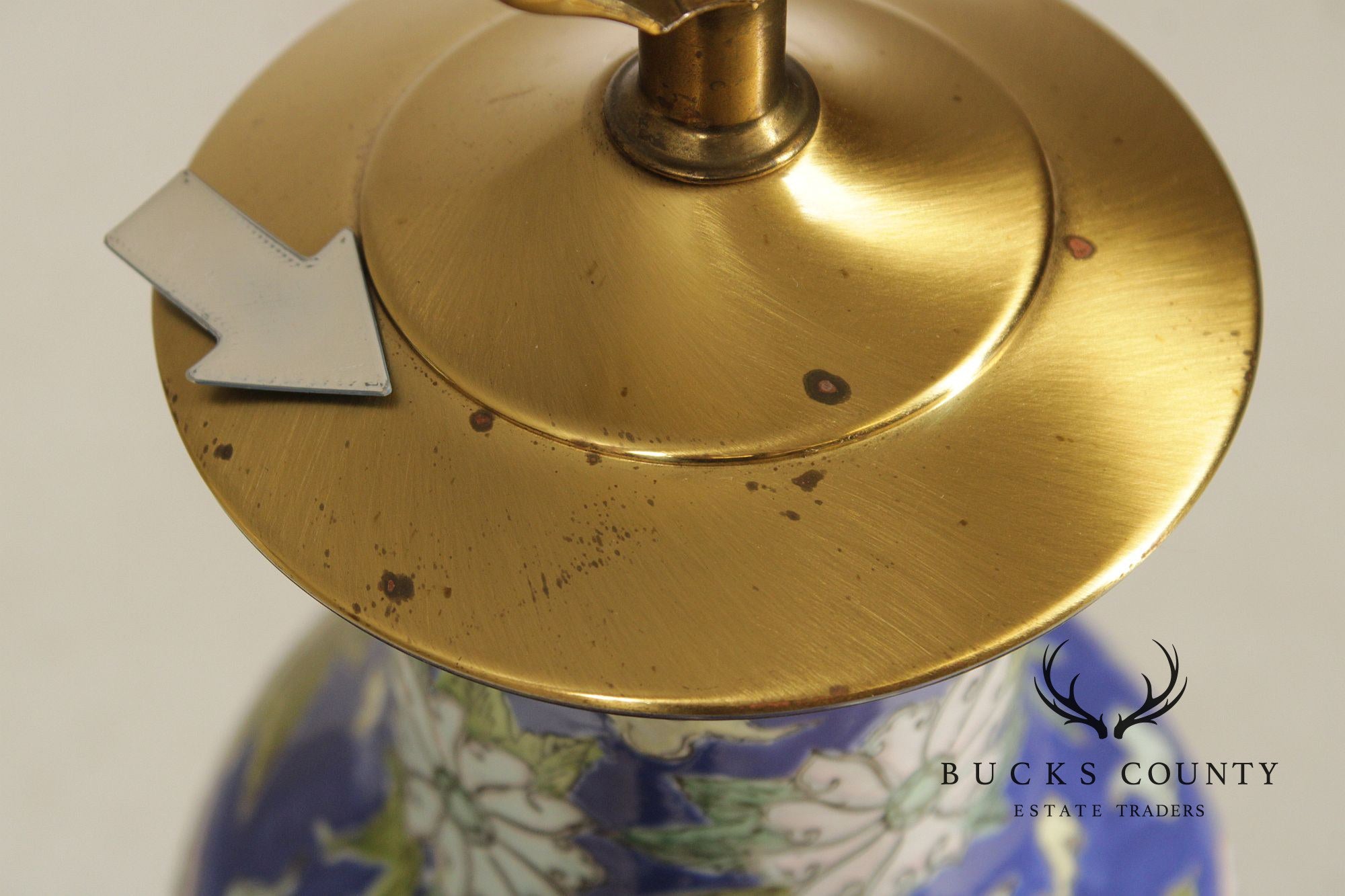 Asian Style Porcelain Vasiform Table Lamp