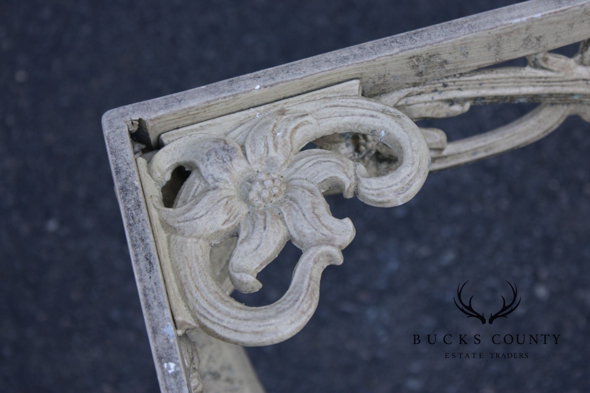 Brown Jordan Pair of Cast Aluminum 'Day Lily' Outdoor Patio Side Tables