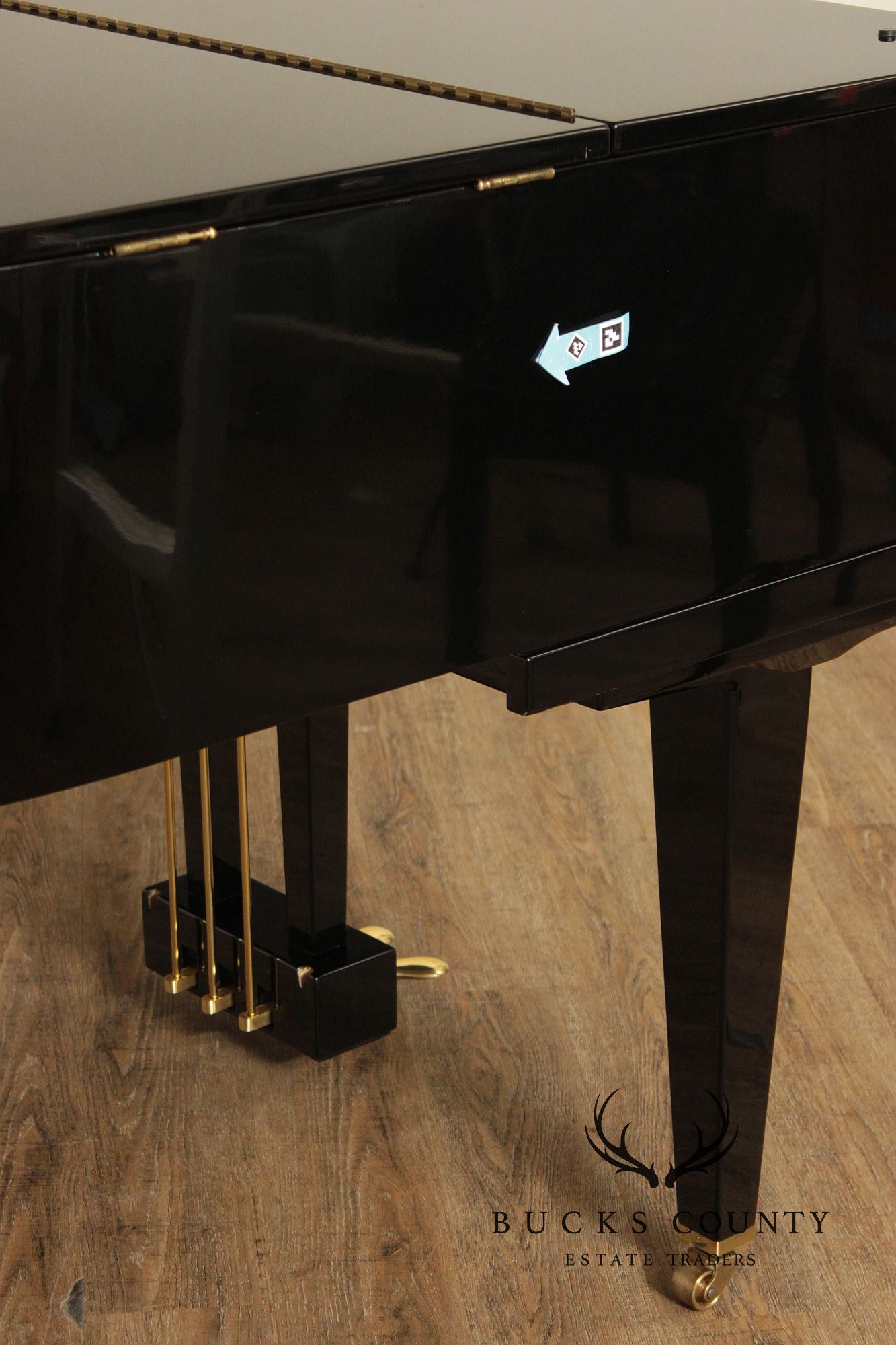 Kimball 'Viennese Classic' Baby Grand Piano and Bench