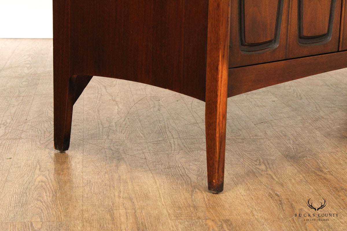 Broyhill 'Emphasis' Mid Century Modern Walnut Low Chest