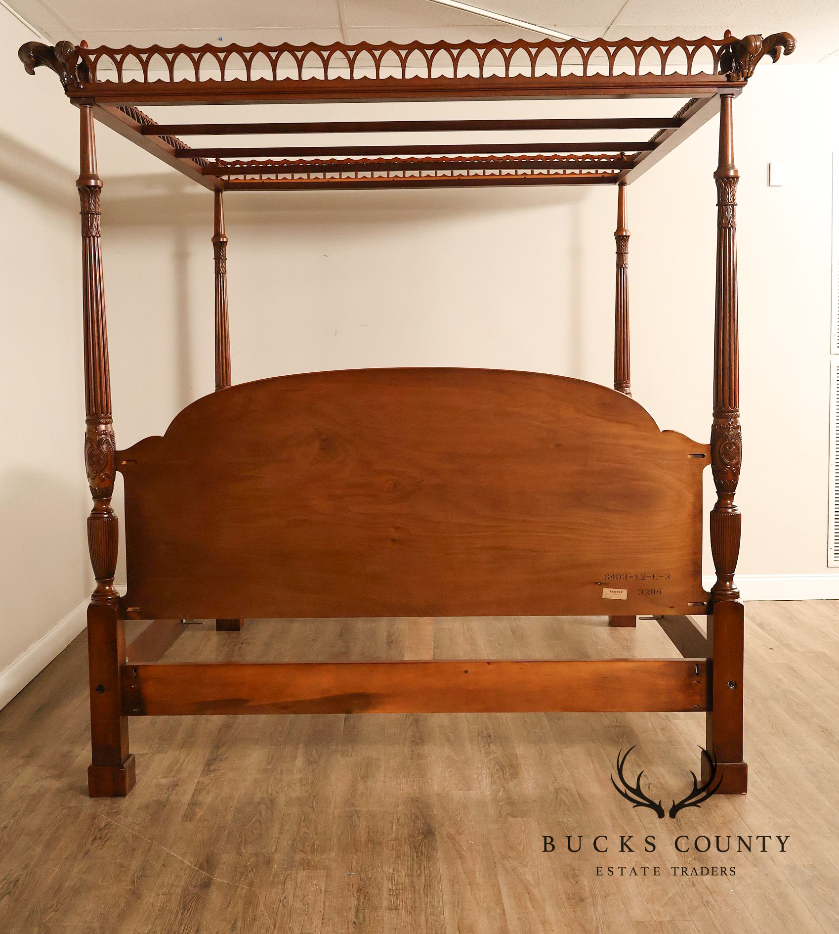 Henredon Historic Natchez Collection Southern Colonial Mahogany King Canopy Poster Bed