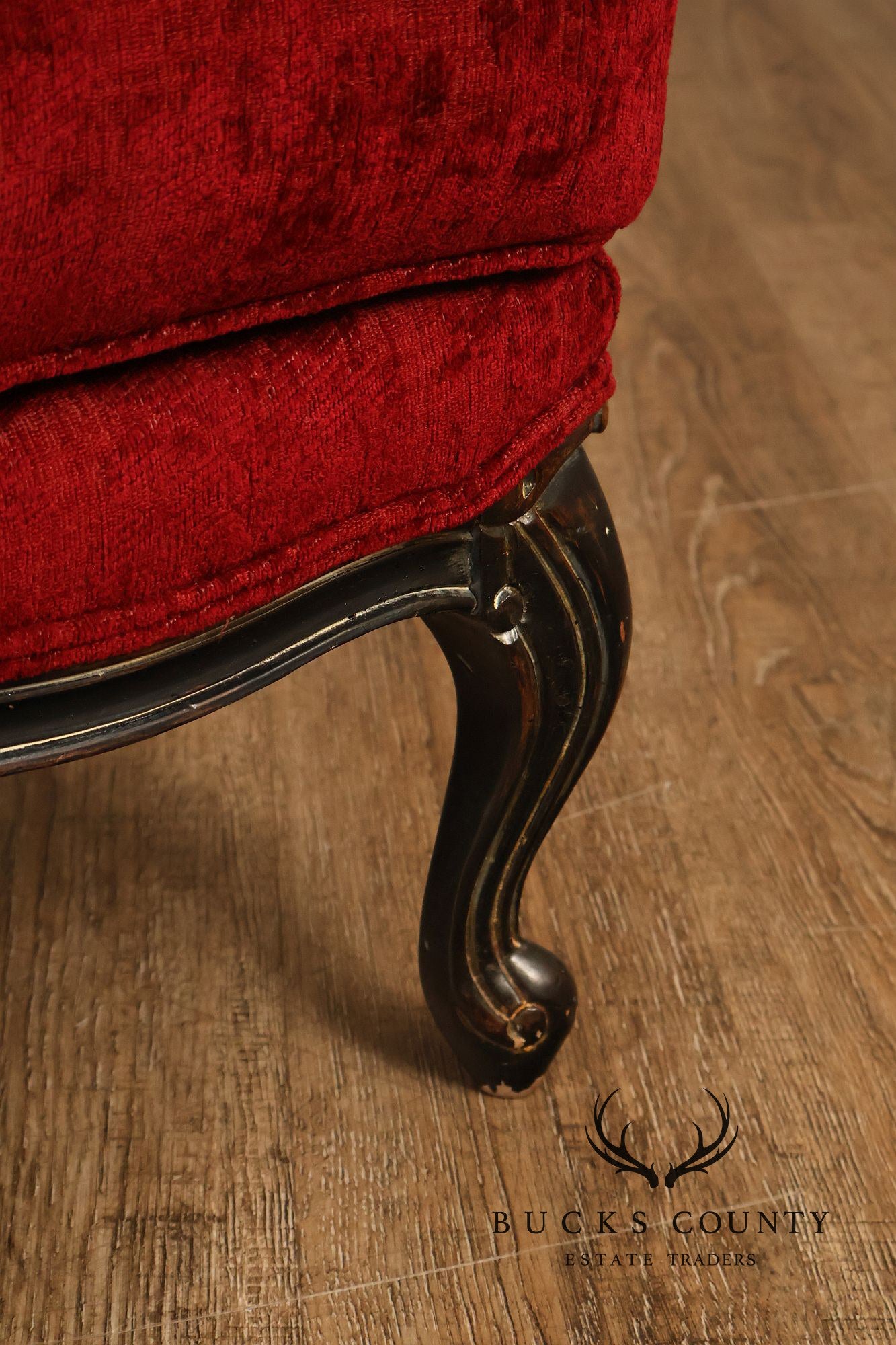 Henredon Louis XV Style Pair Of Red Upholstered Bergère Lounge Chairs