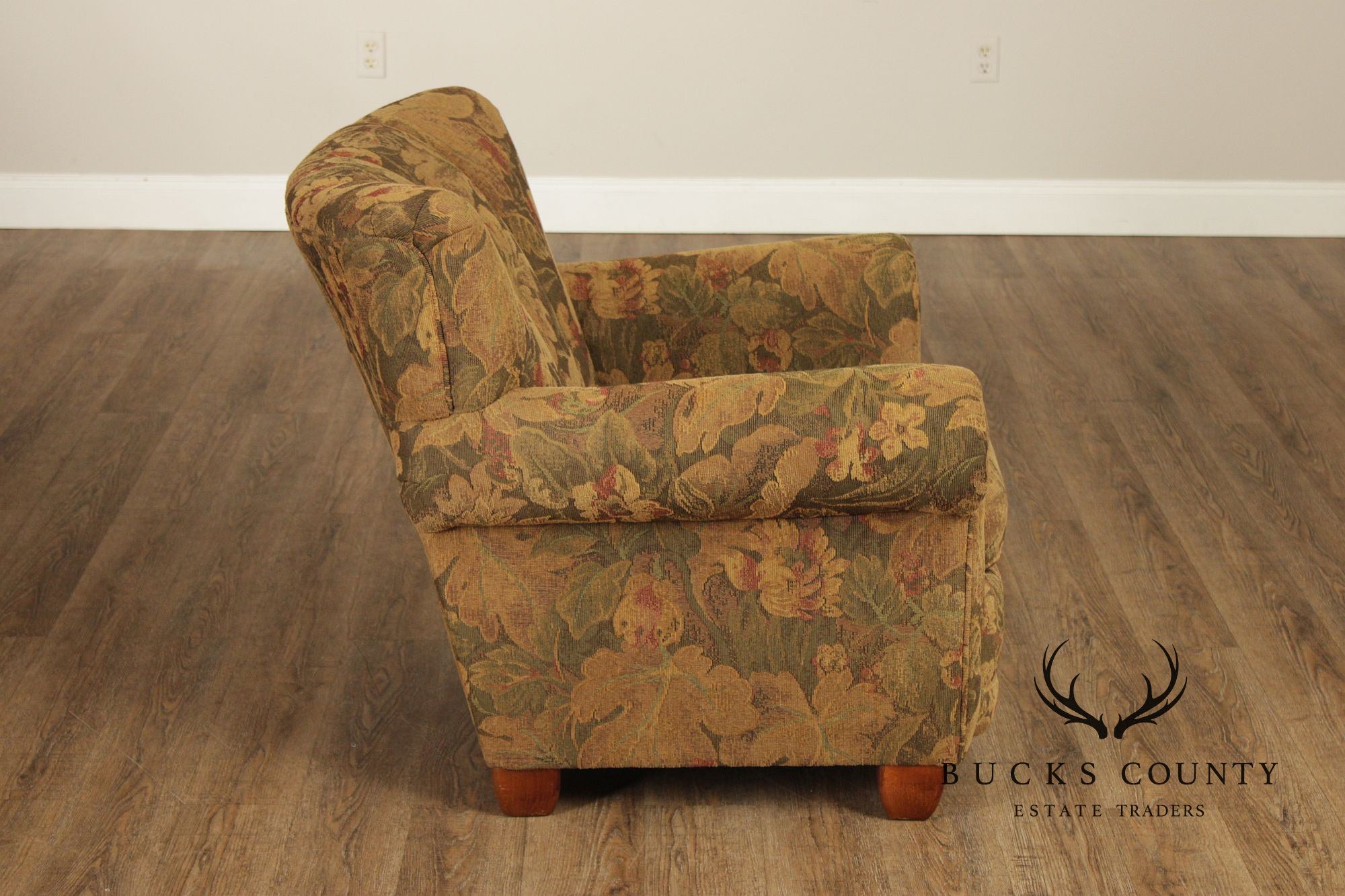 Thomasville Channel-Back Upholstered  Lounge Chair