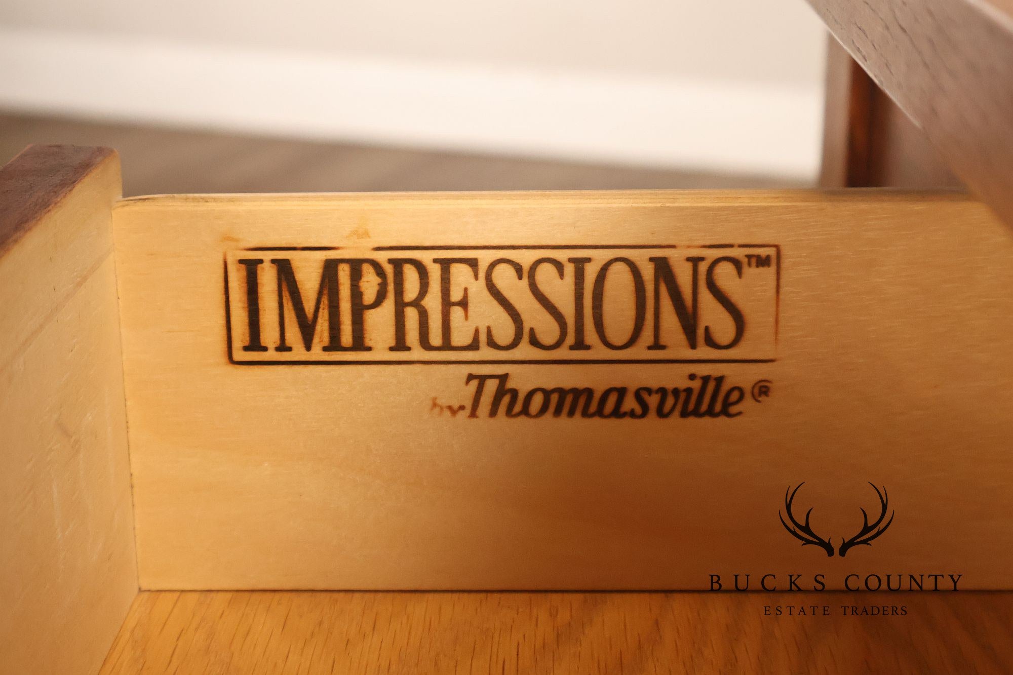 Thomasville Impressions Mission Style Oak Sofa Console Table