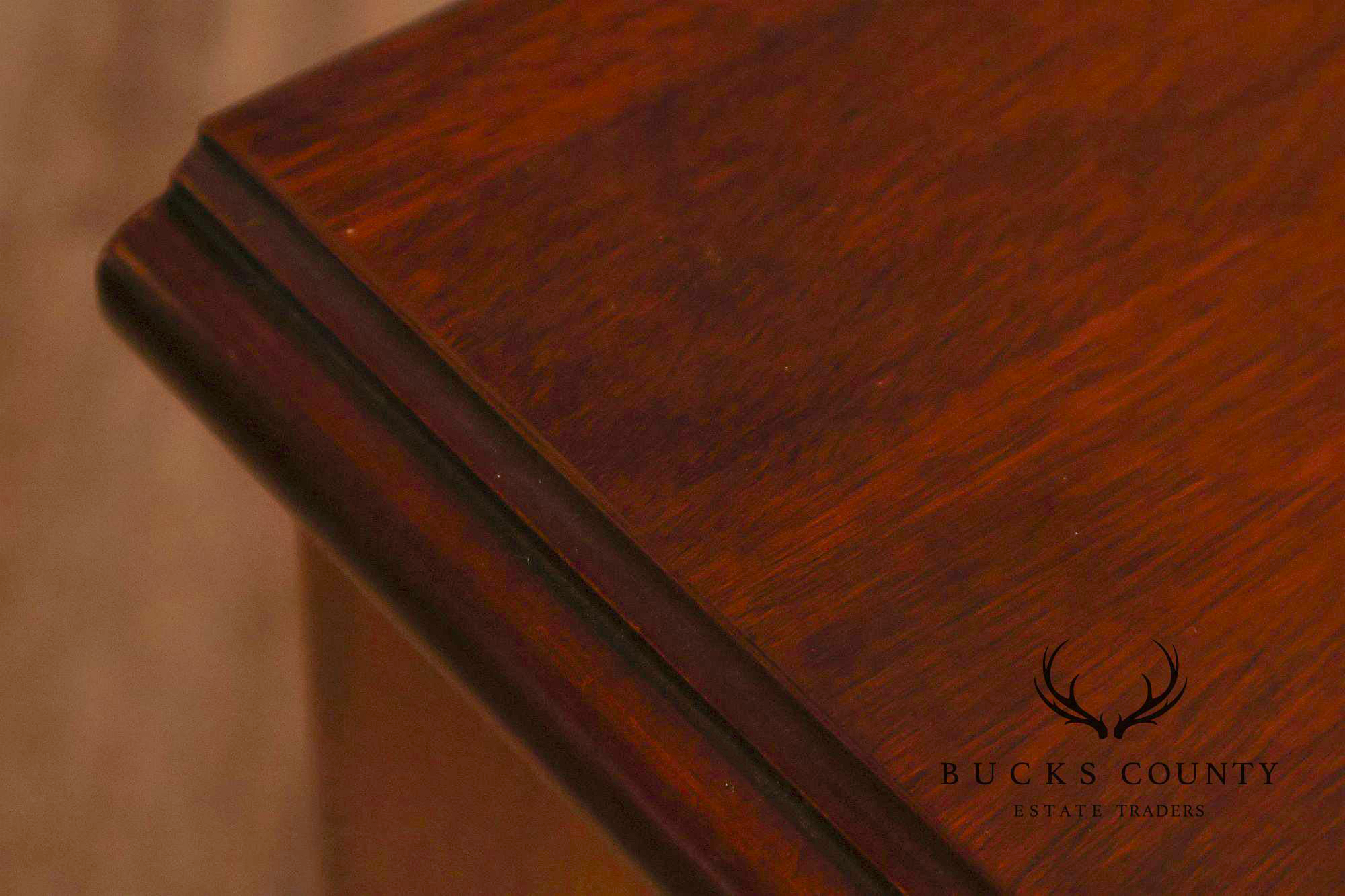 Henkel Harris Chippendale Style Mahogany Ten Drawer Bedroom Dresser