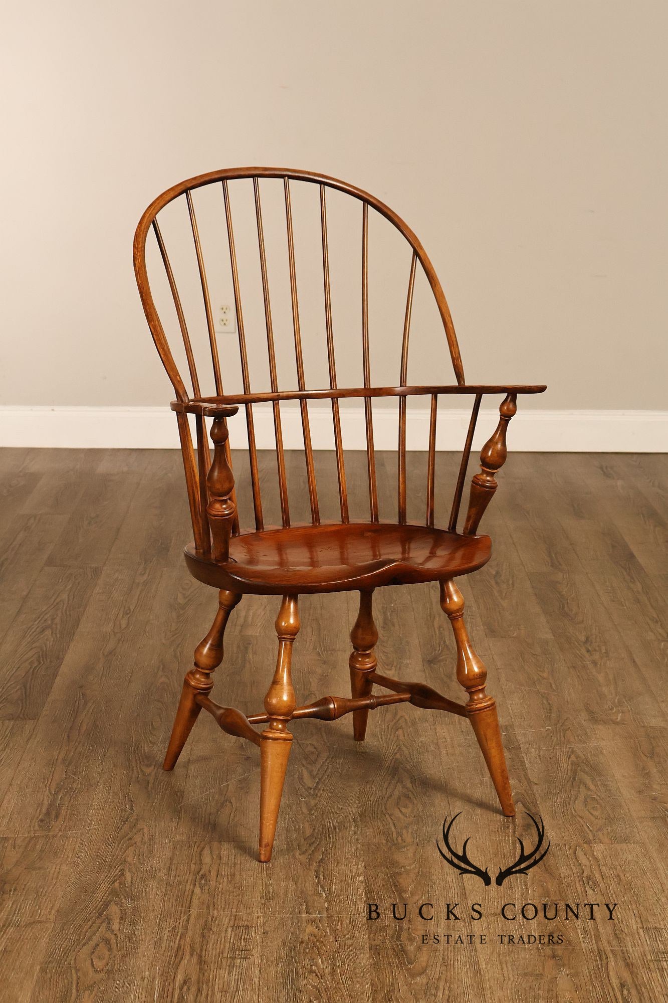 D.R. Dimes Vintage Set of Six Bow-Back Windsor Dining Chairs