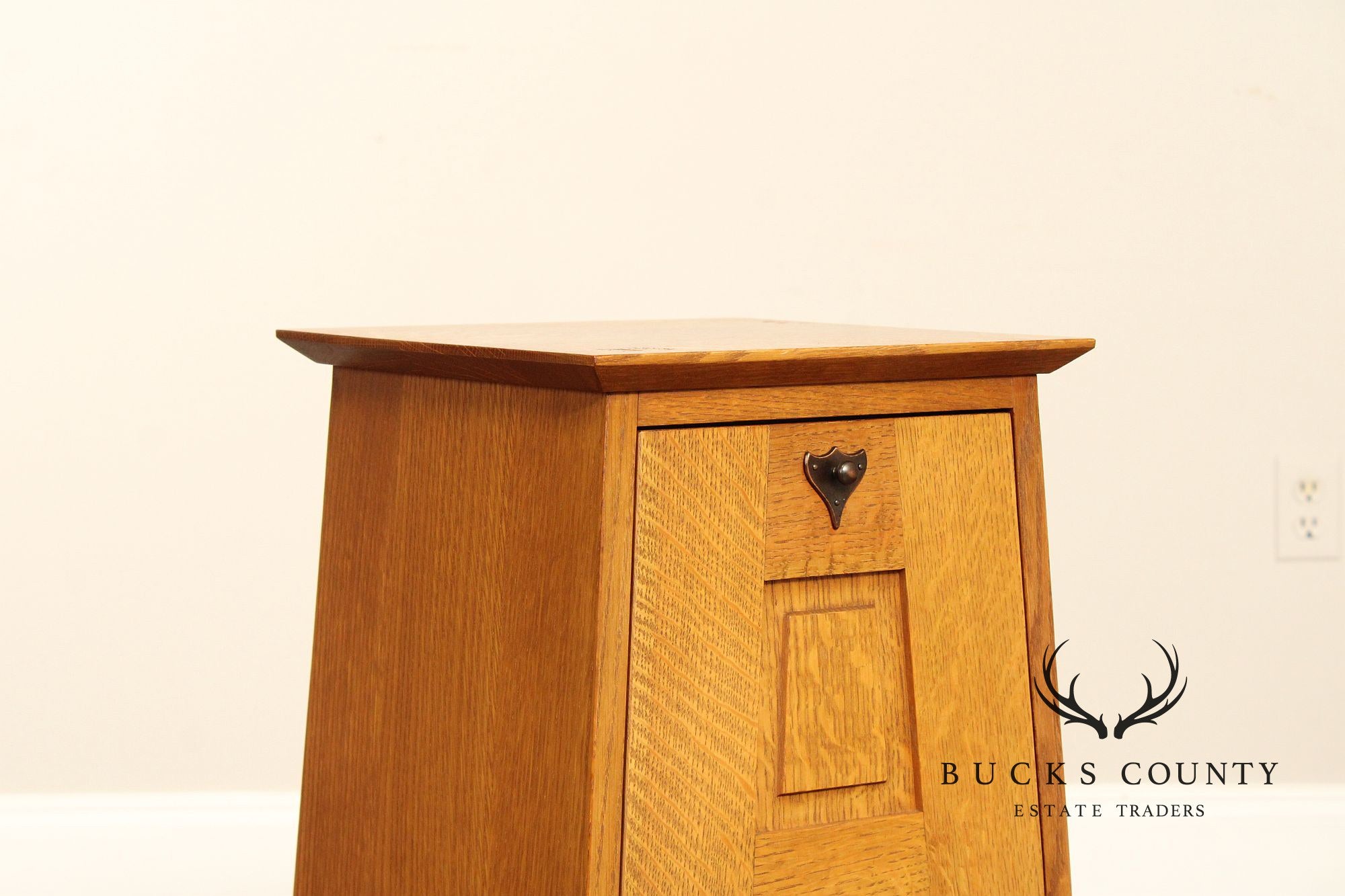 Stickley Mission Collection Oak Side Cabinet