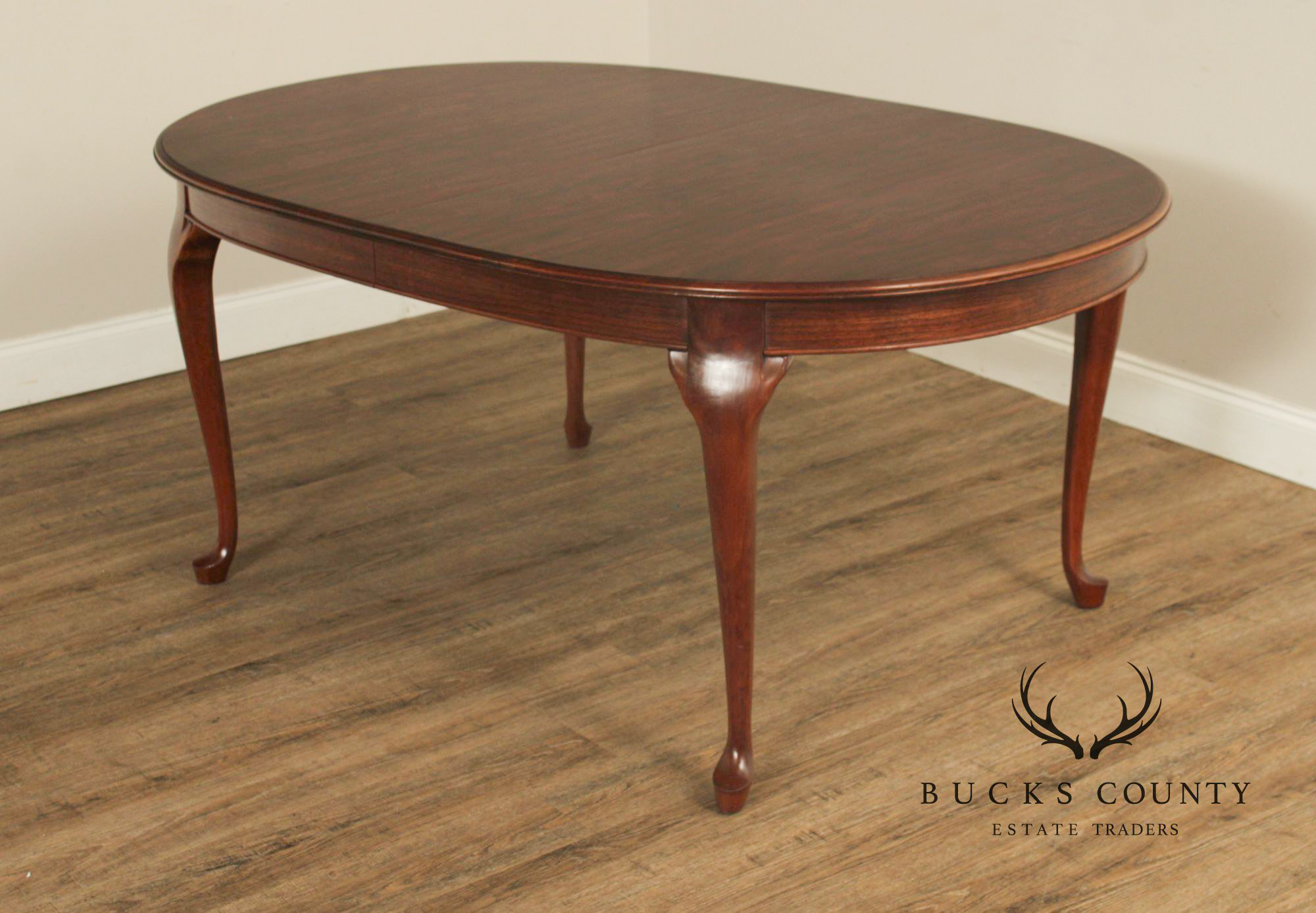 Pennsylvania House Queen Anne Style Cherry Expandable Dining Table