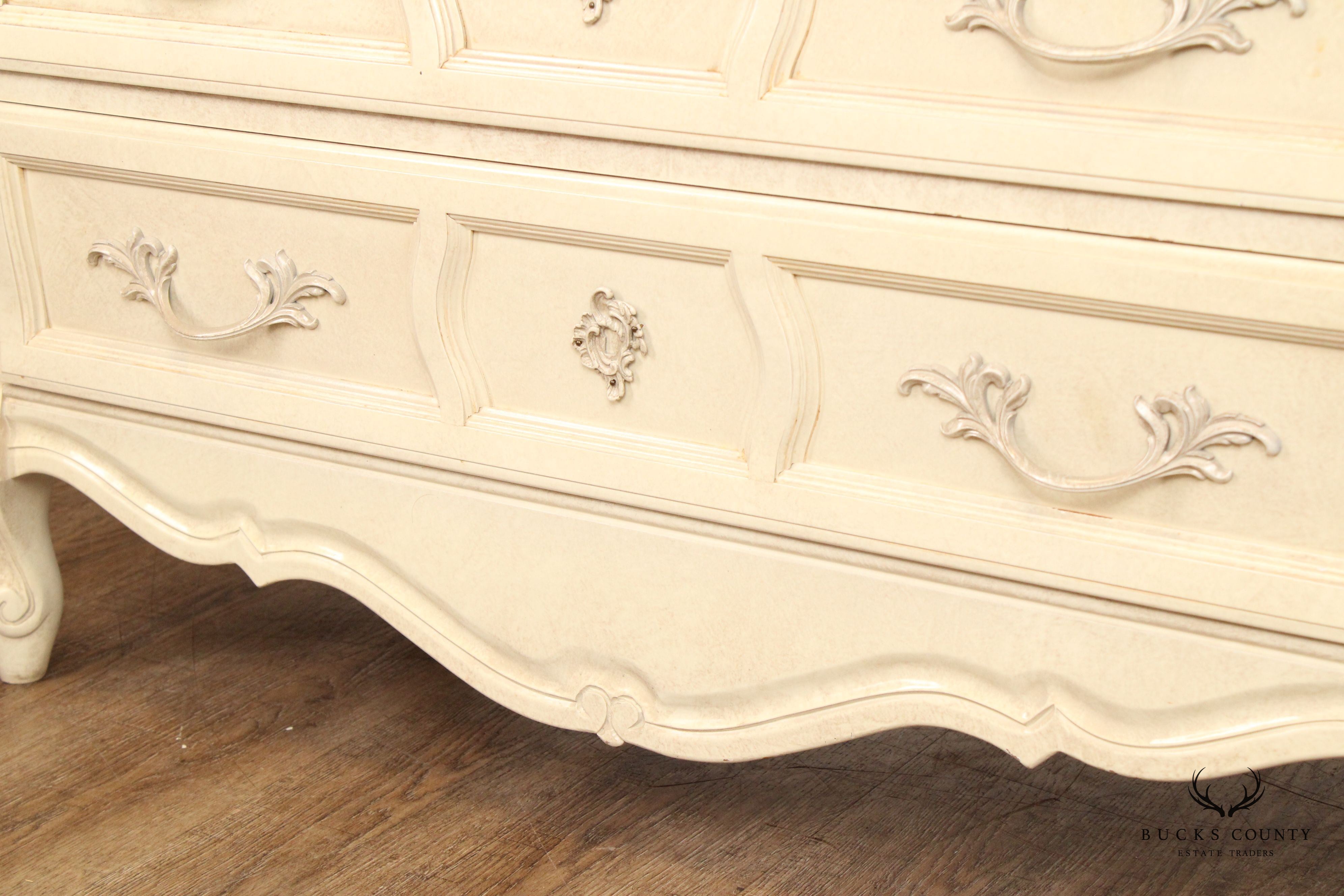 Union National French Provincial Style Pair of Painted Commodes
